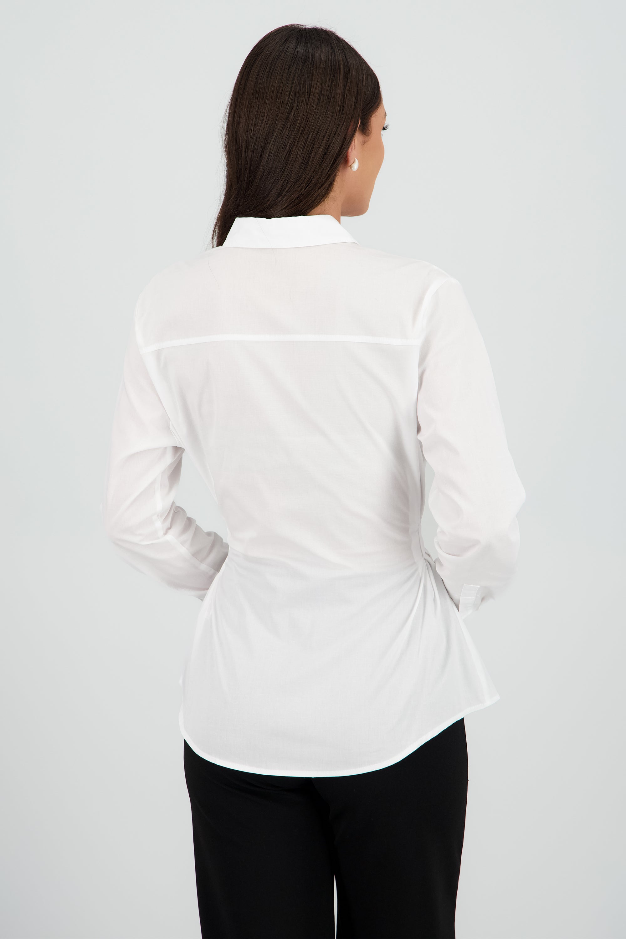 Camisa manga larga detalle ajustadores BLANCO