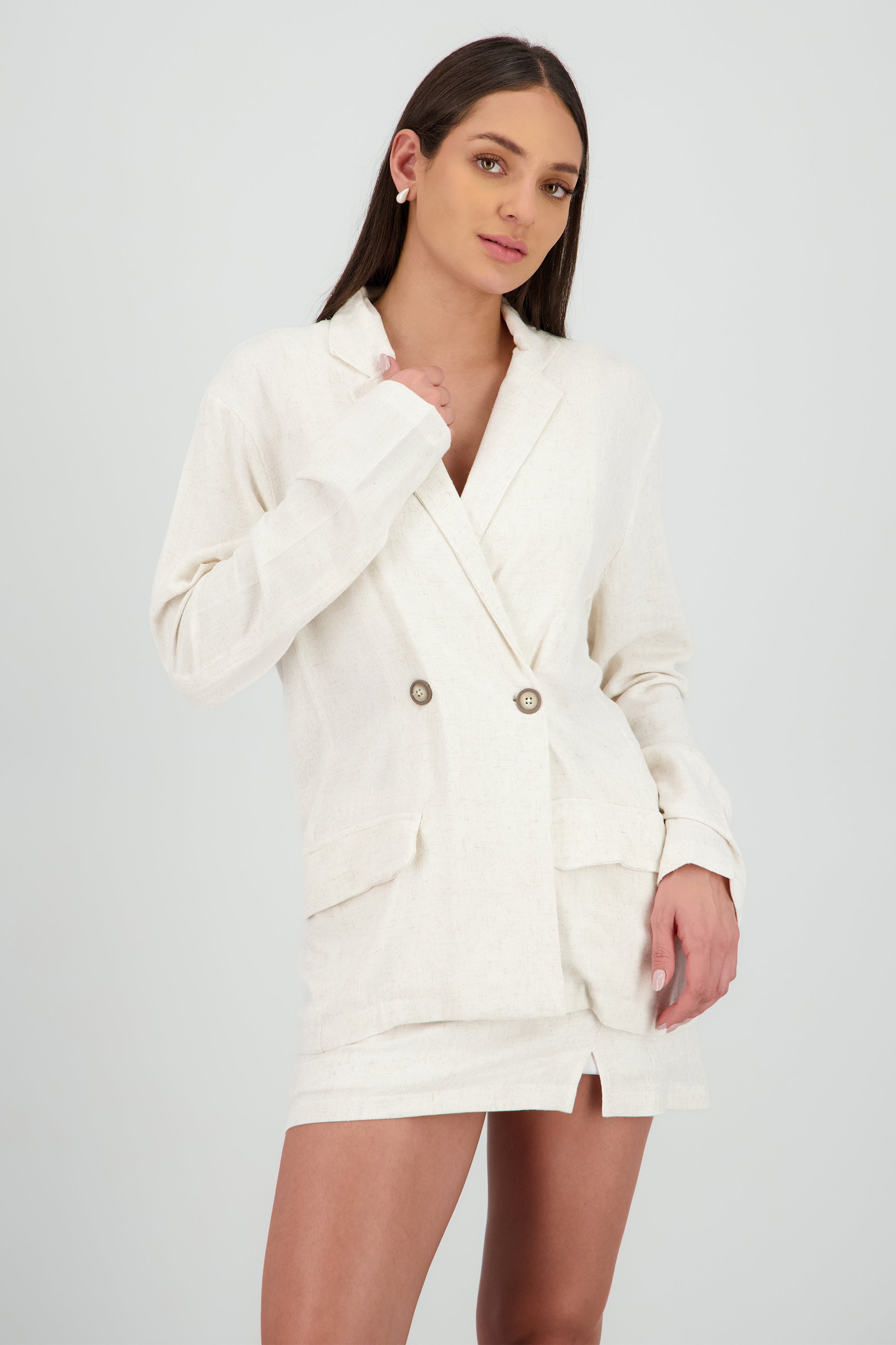 Blazer liso efecto lino con bolsas ARENA