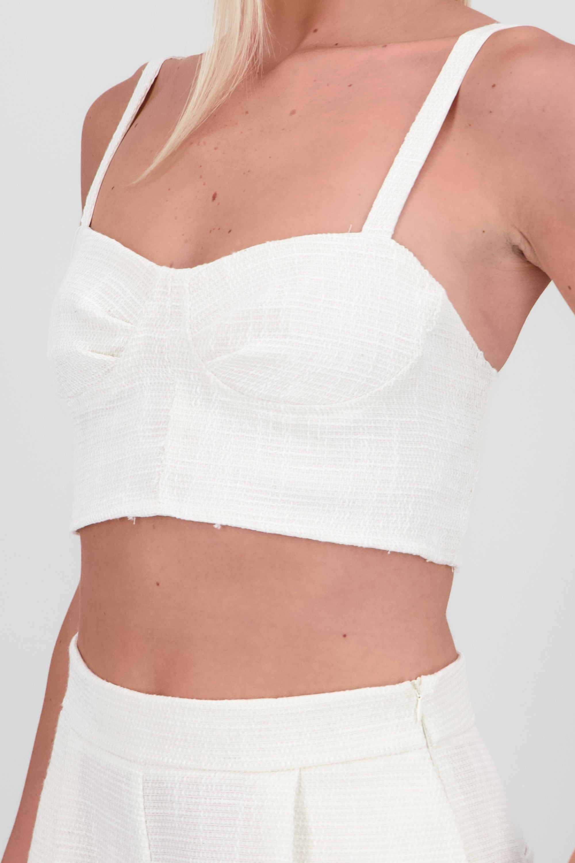 Top escote corazón tweed BLANCO