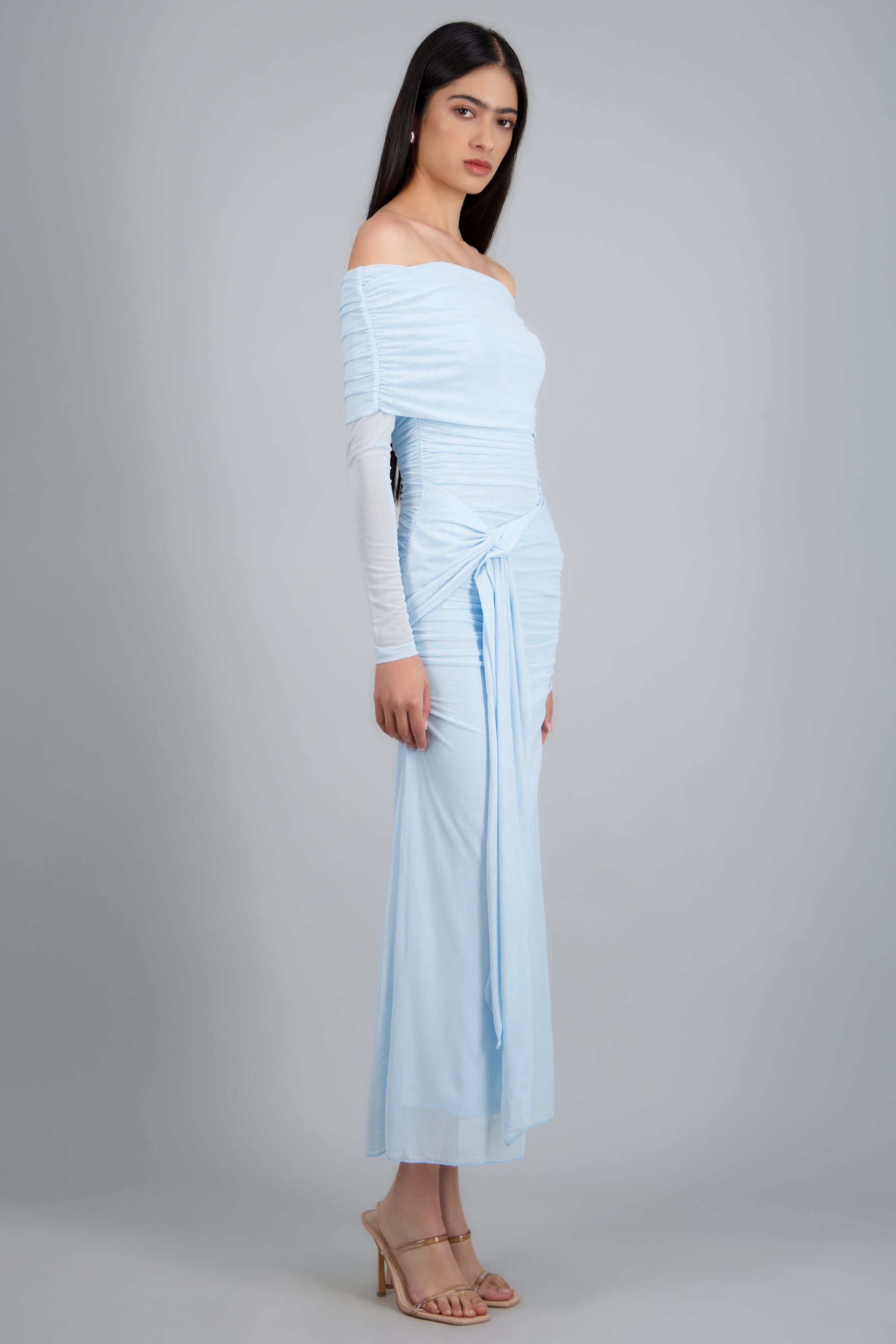 Vestido maxi de mesh con nudo AZUL PASTEL