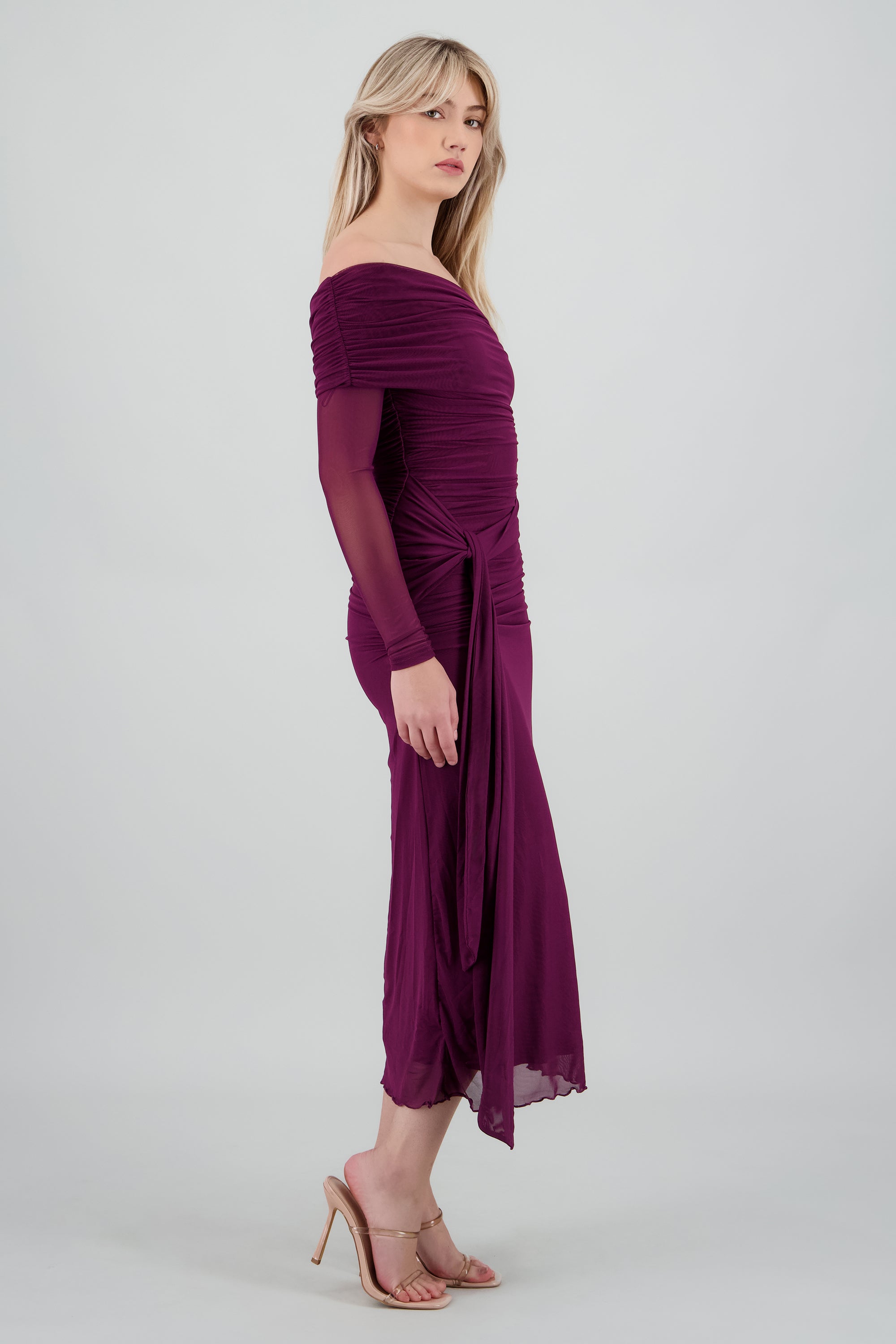 Vestido maxi de mesh con nudo VINO