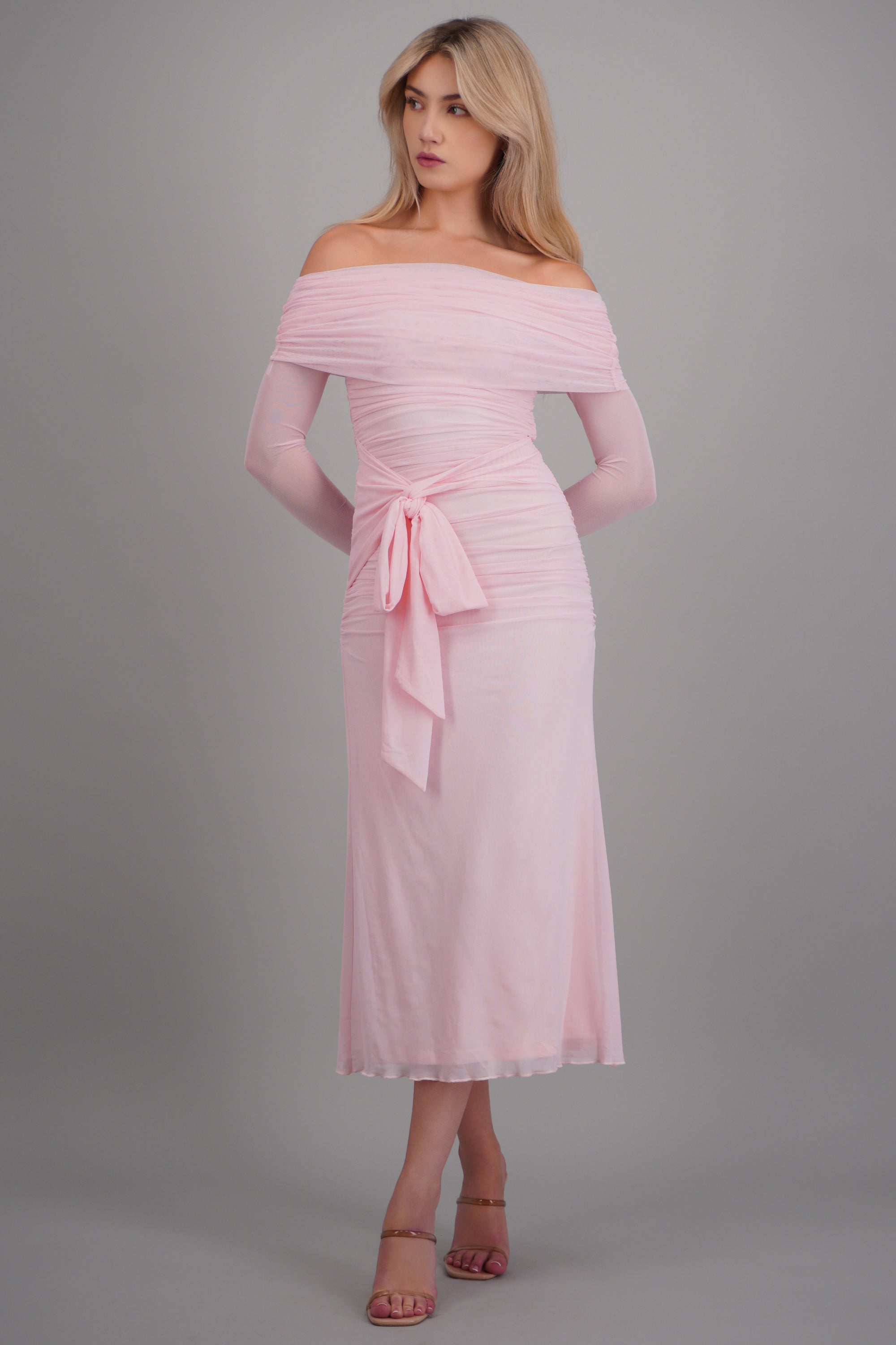 Vestido maxi de mesh con nudo ROSA PASTEL