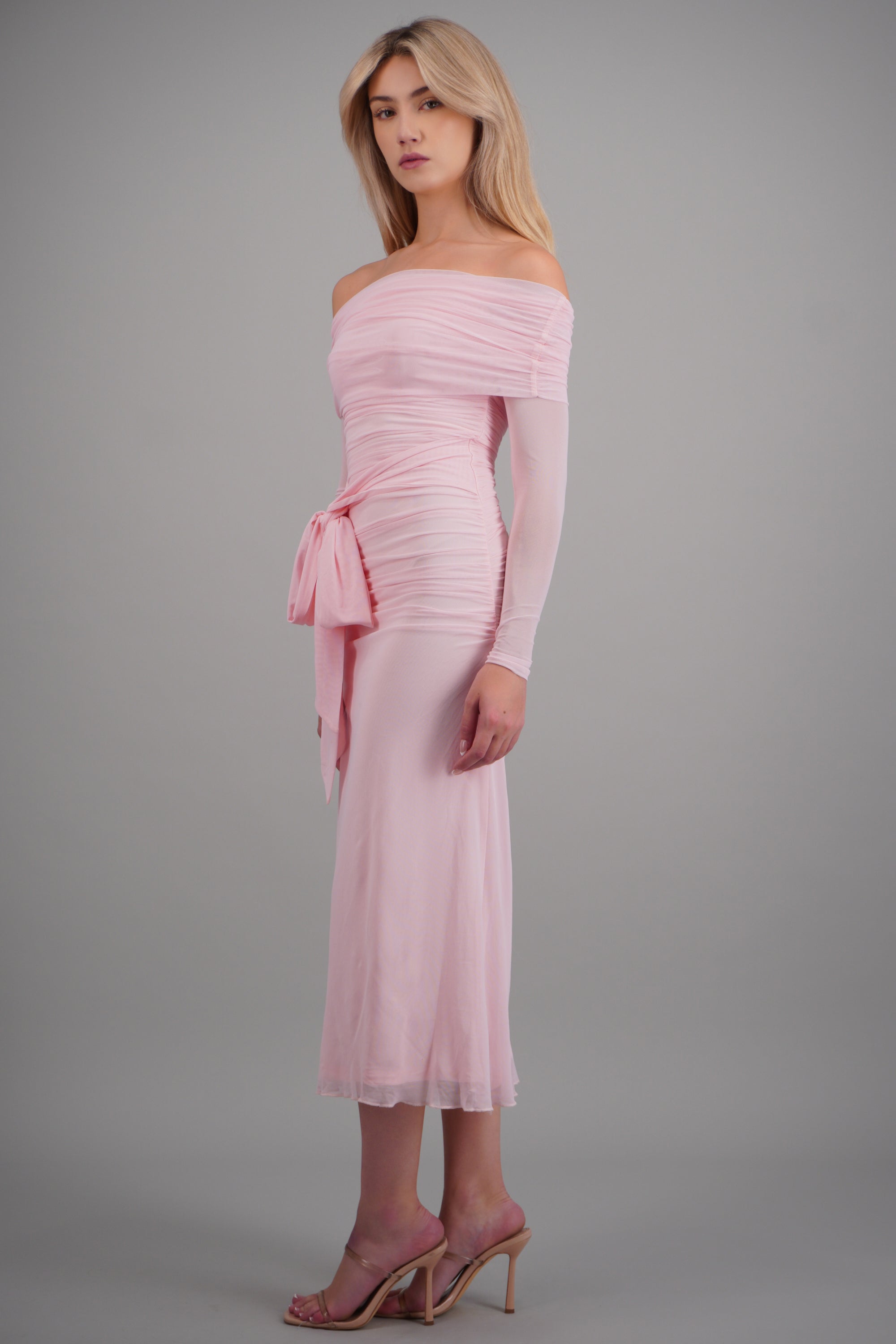 Vestido maxi de mesh con nudo ROSA PASTEL