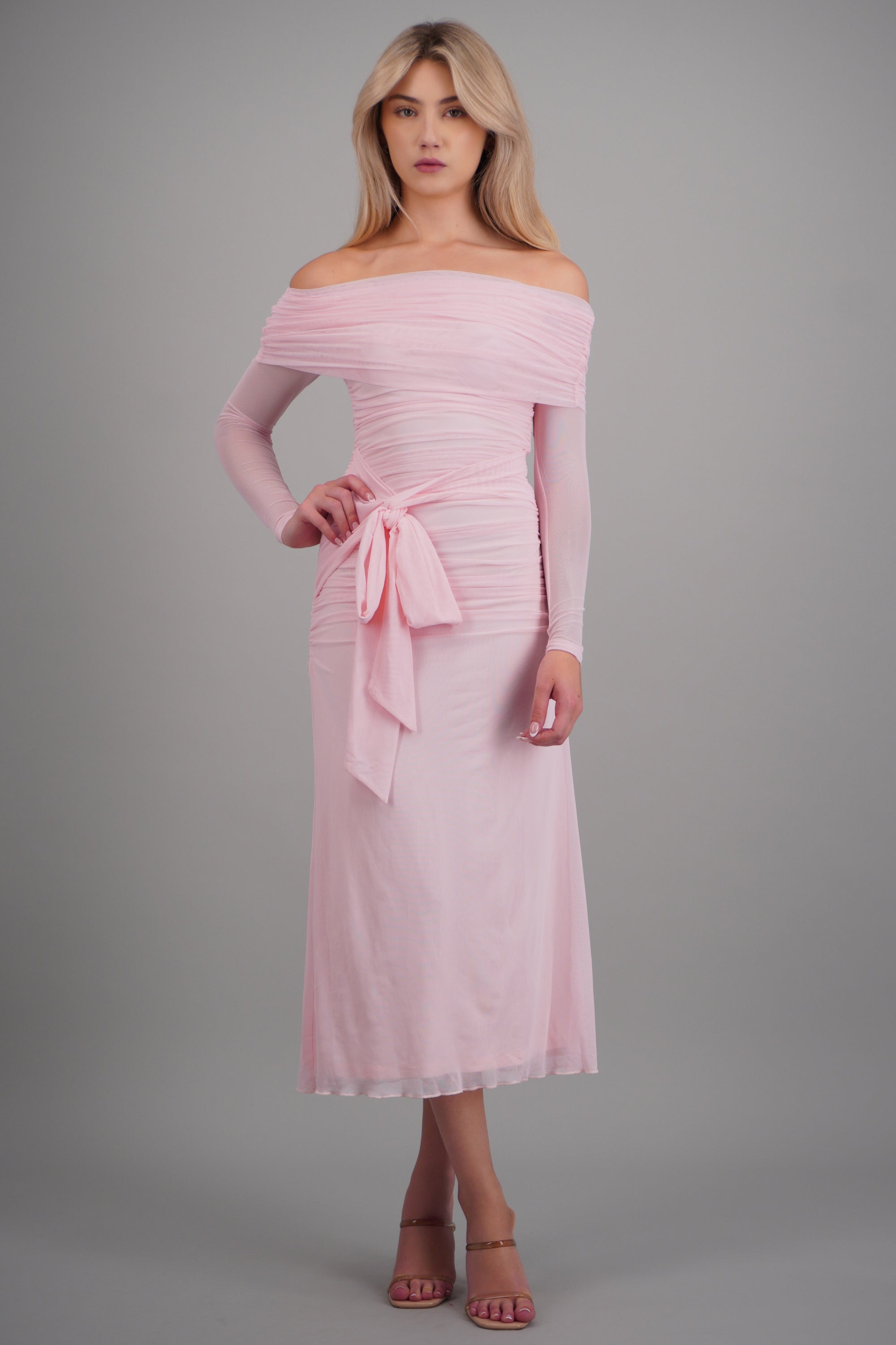 Vestido maxi de mesh con nudo ROSA PASTEL