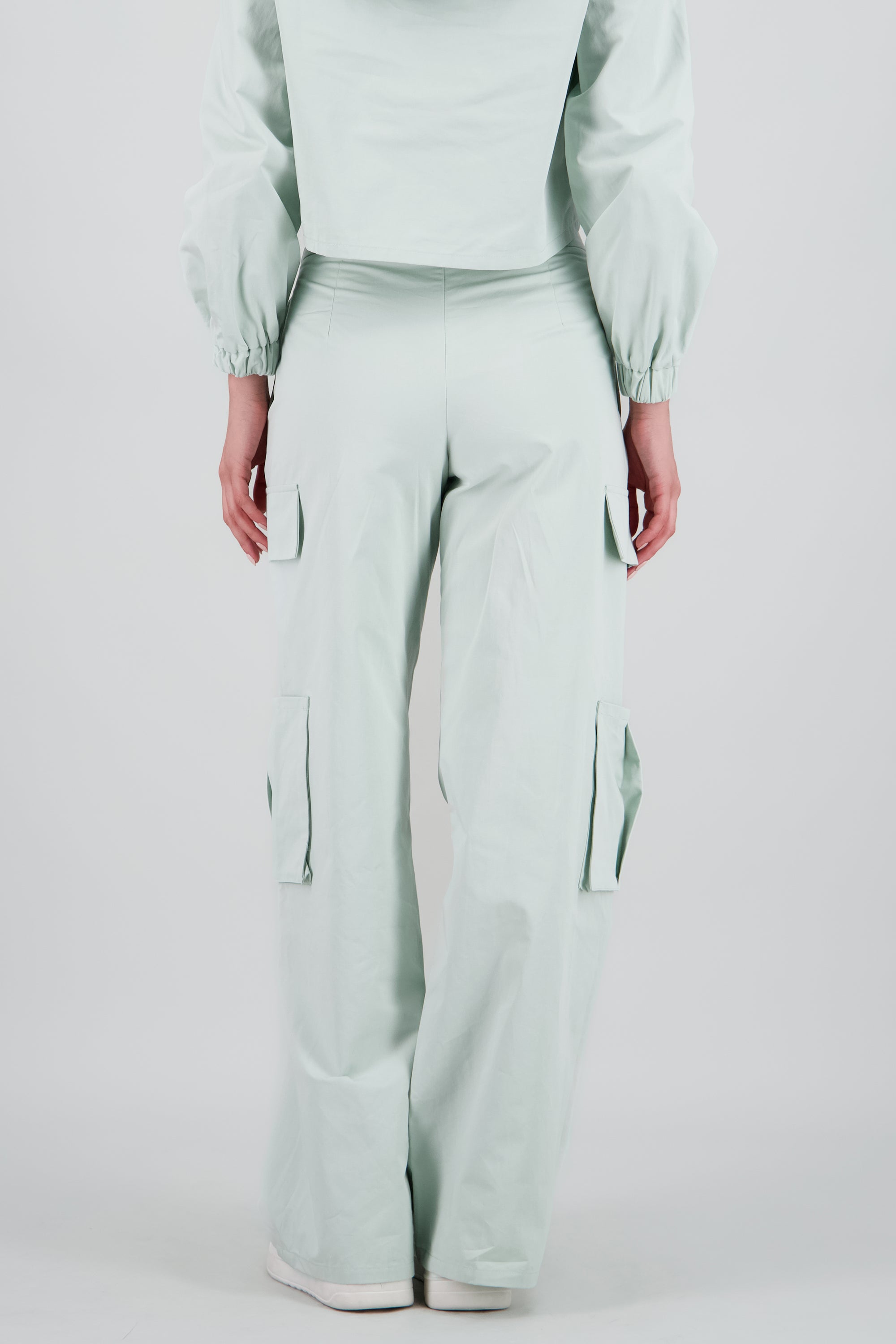 Pantalones cargo SAGE