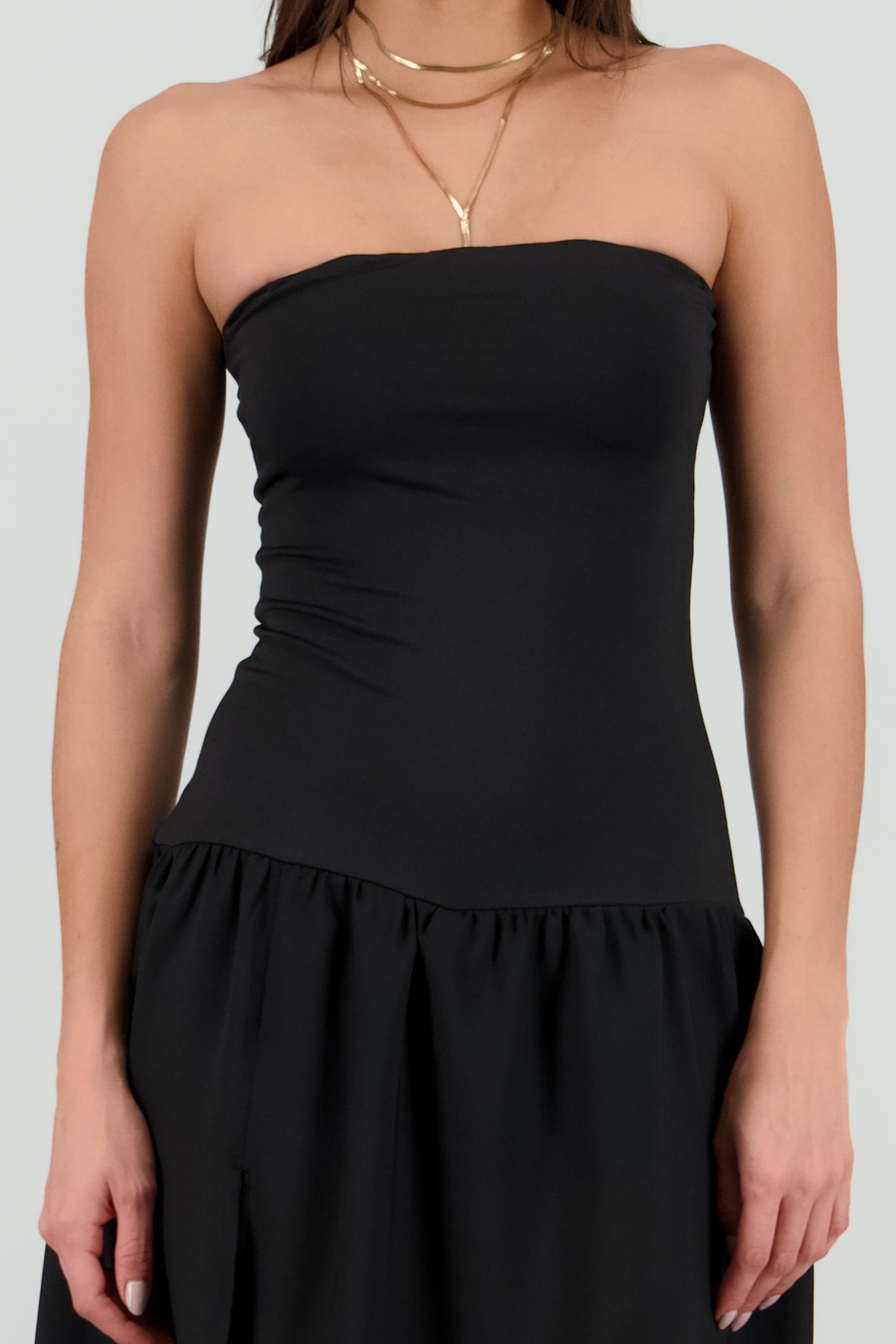 Vestido strapless detalle tela NEGRO