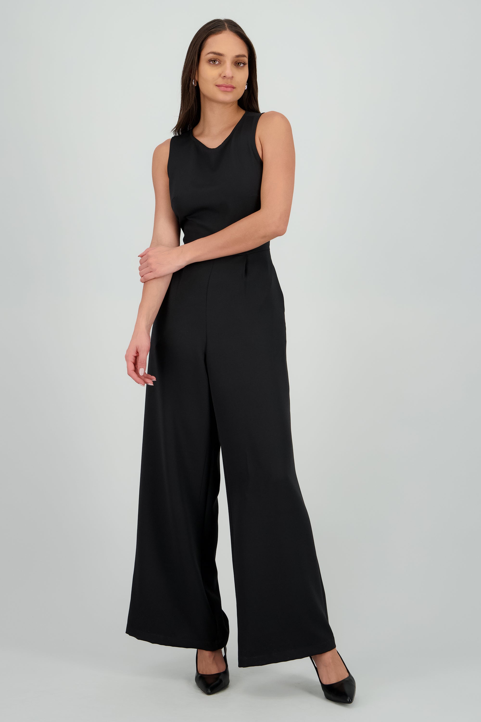 Jumpsuit liso detalle escote espalda NEGRO