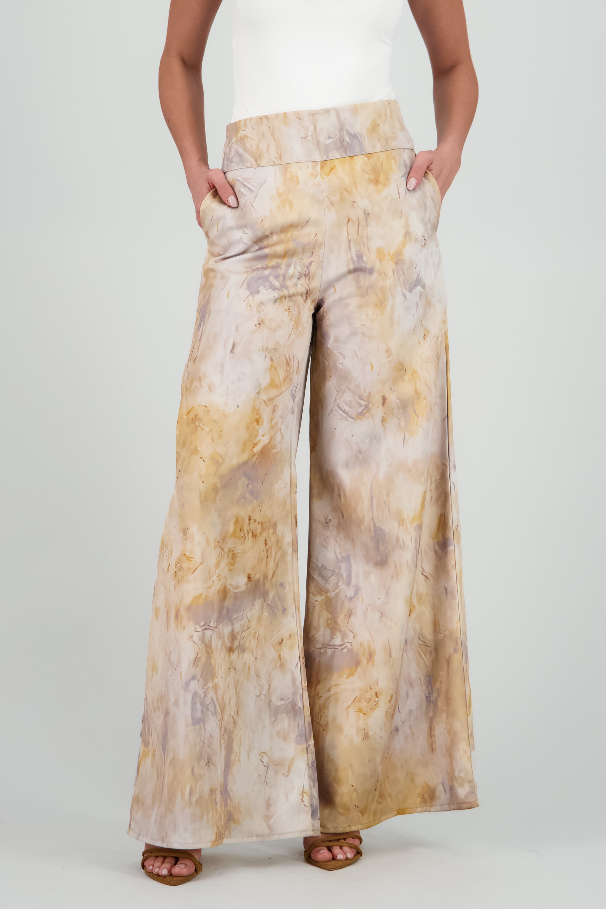 Pantalon high waisted wide leg estampado MULTICOLOR OTOÑAL