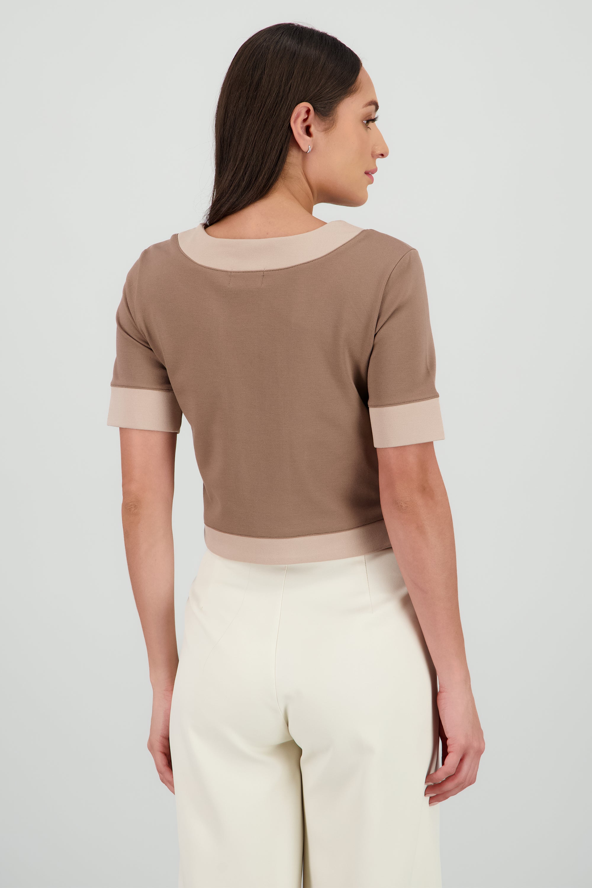 Top botones manga corta TAUPE