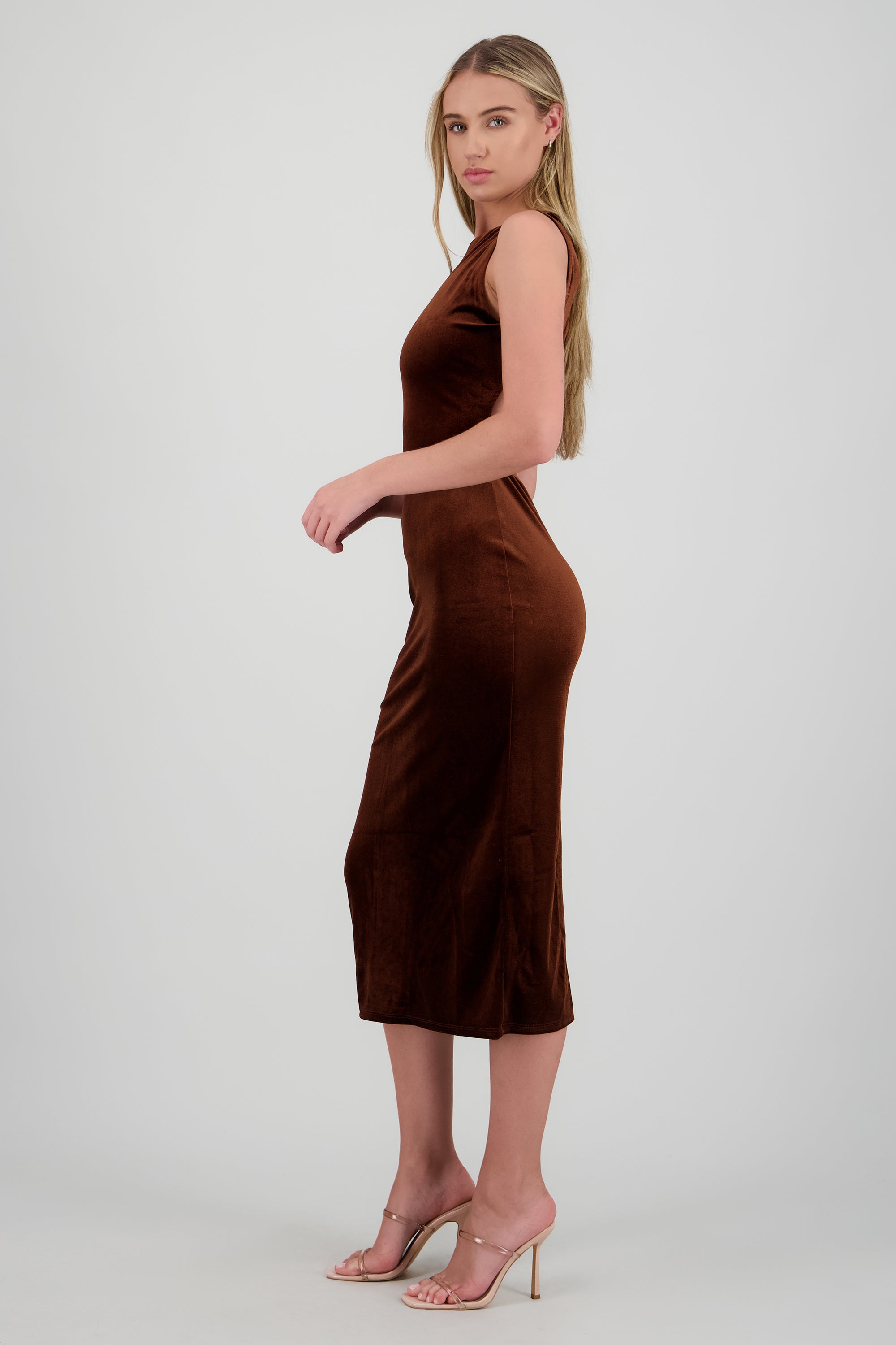 Vestido velvet abertura espalda CAFE