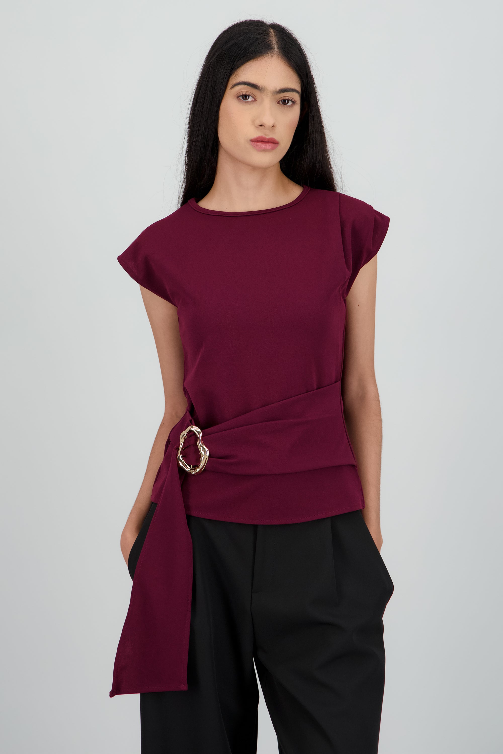 Blusa amarre lado VINO