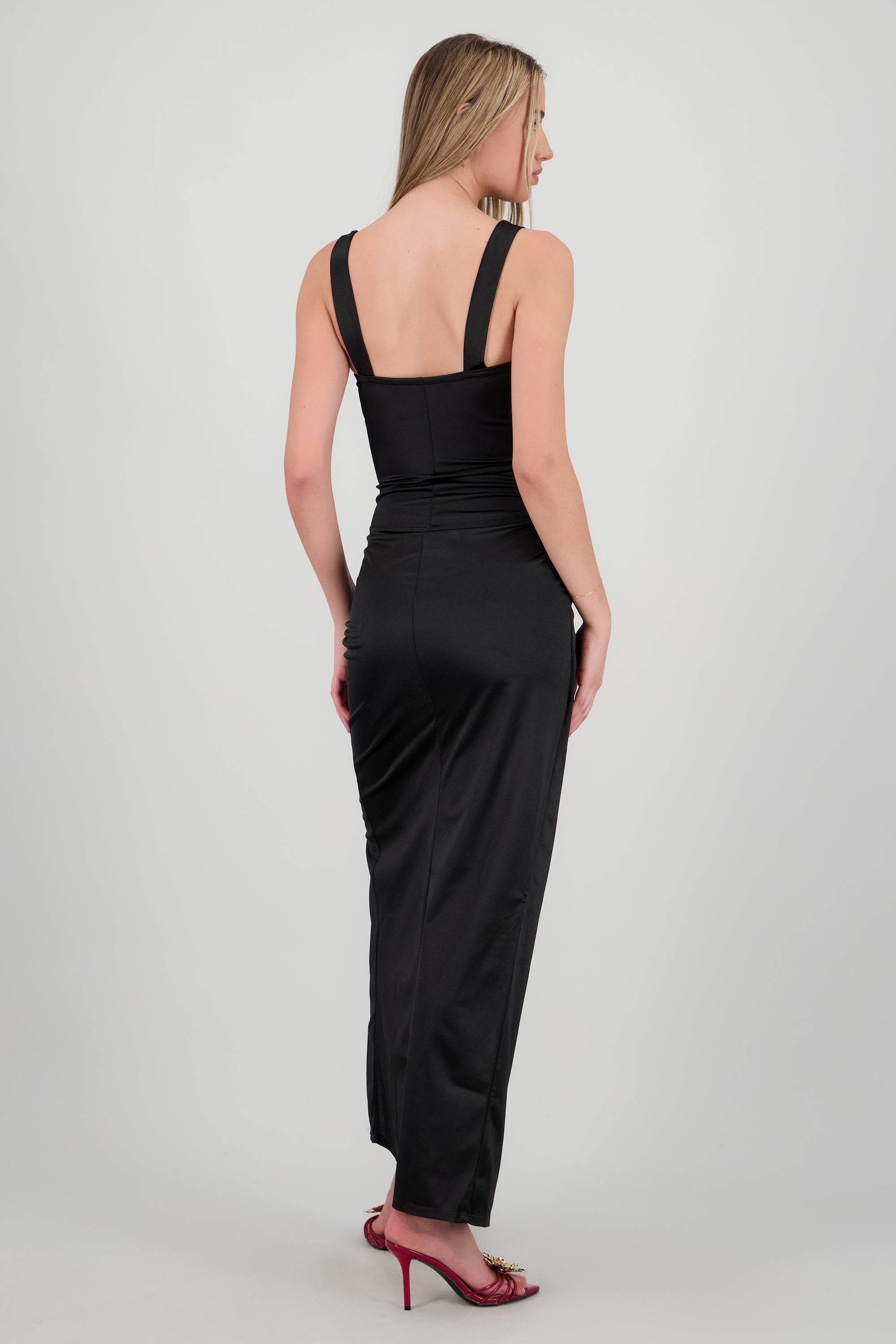 Vestido tirantes satinado NEGRO