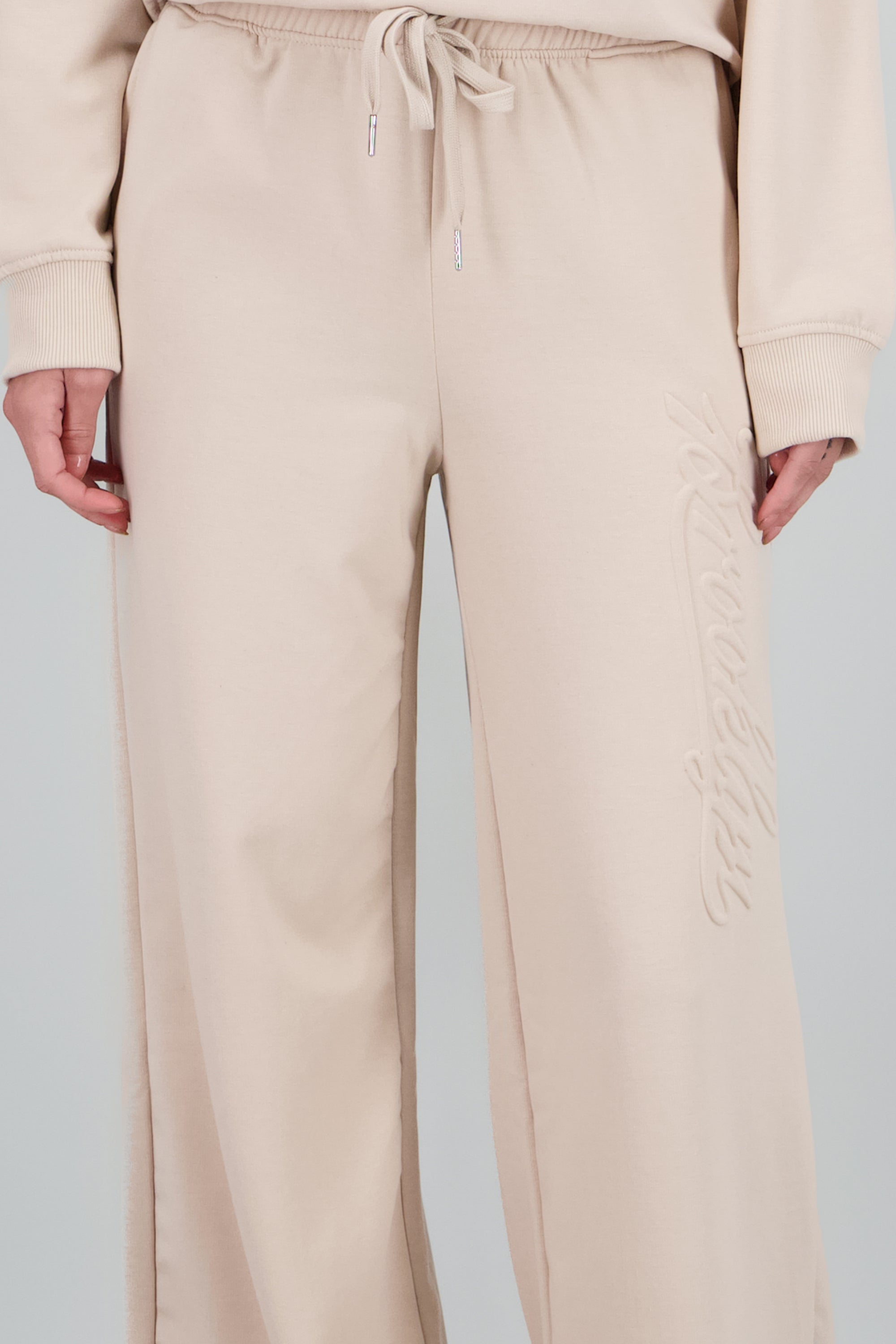 Pants amplios letras volumen BEIGE
