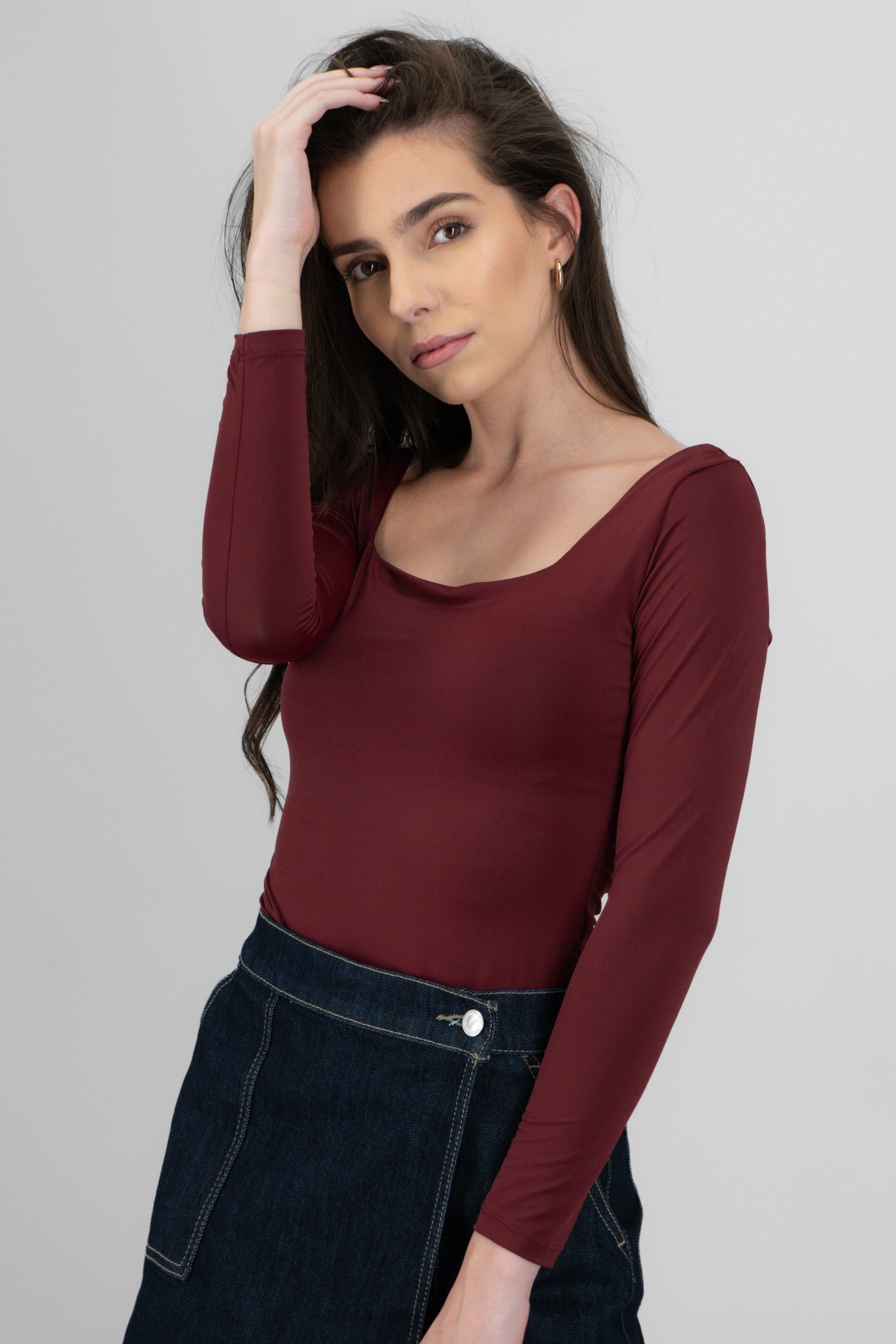 Bodysuit liso manga larga cuello cuadrado VINO
