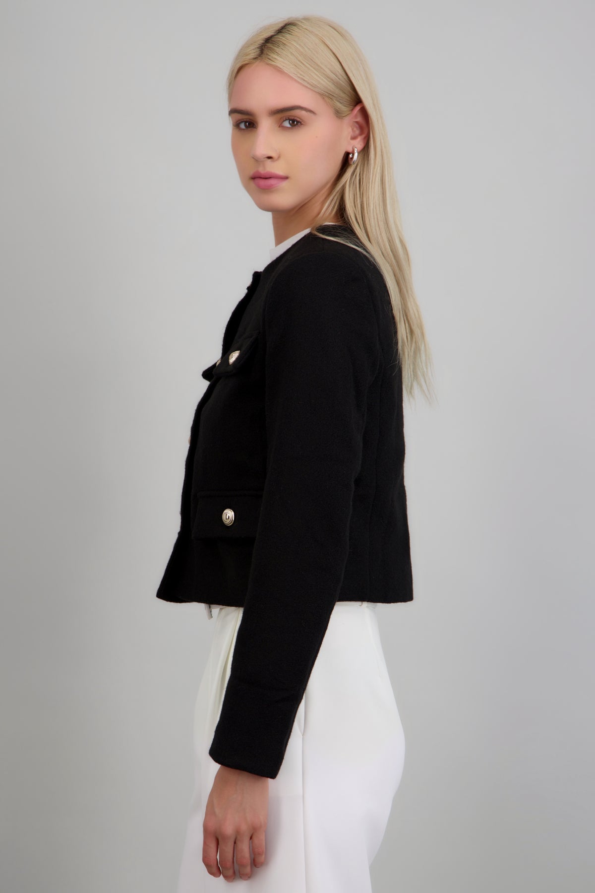 Saco tweed con bolsas y botones NEGRO