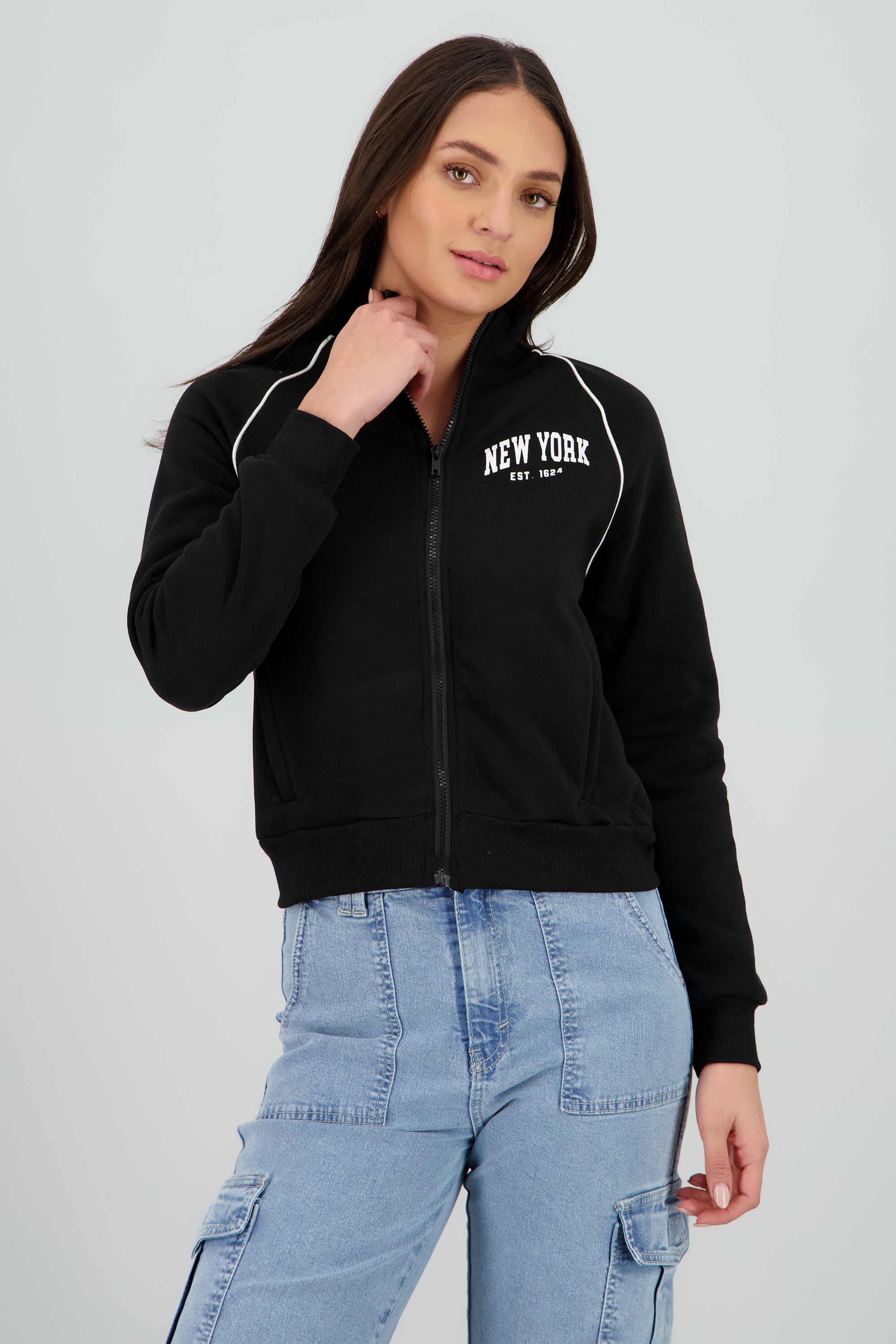 BLACK COMBO