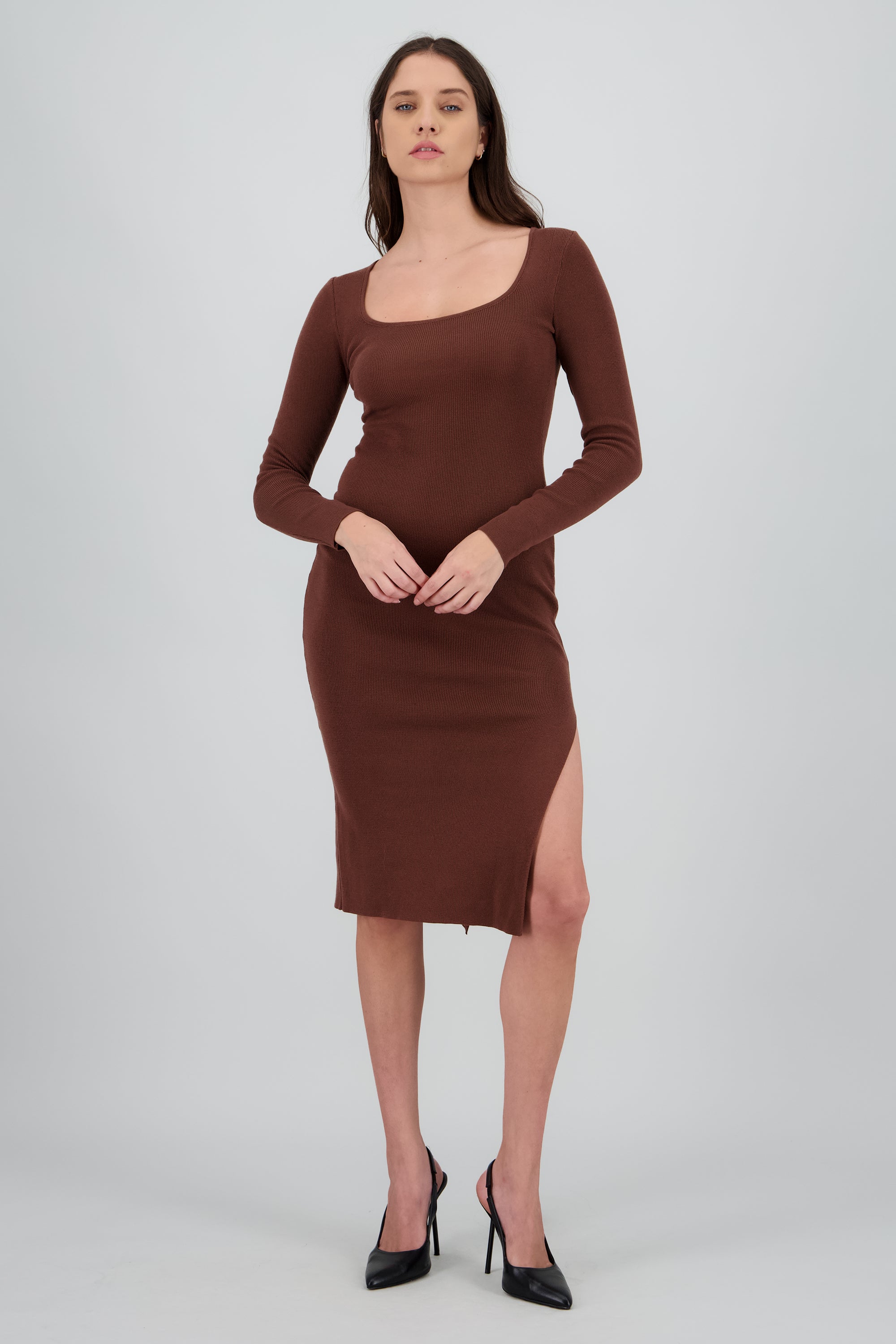 Vestido tejido escote cuadrado CHOCOLATE