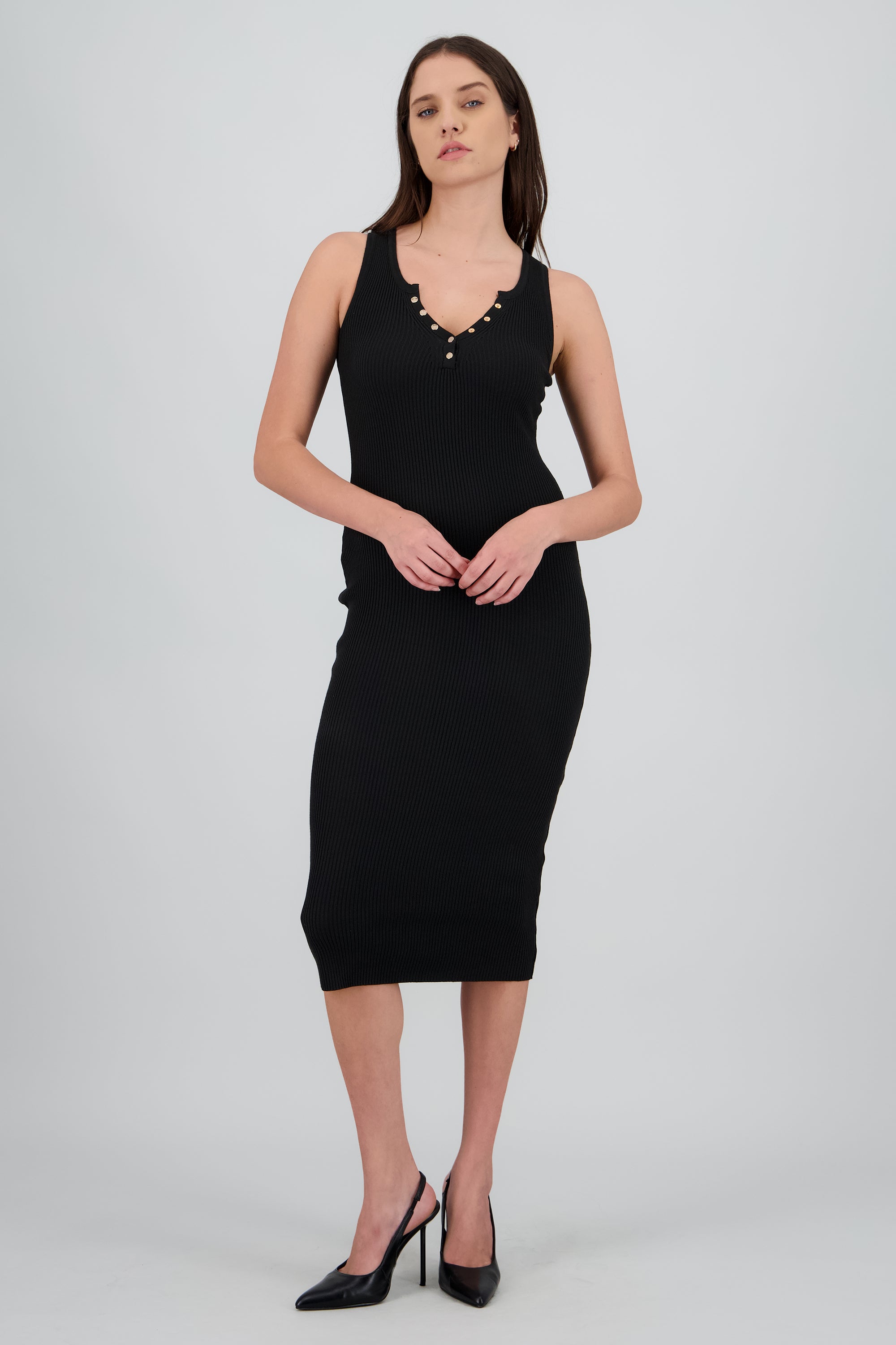 Vestido tejido liso con botones NEGRO