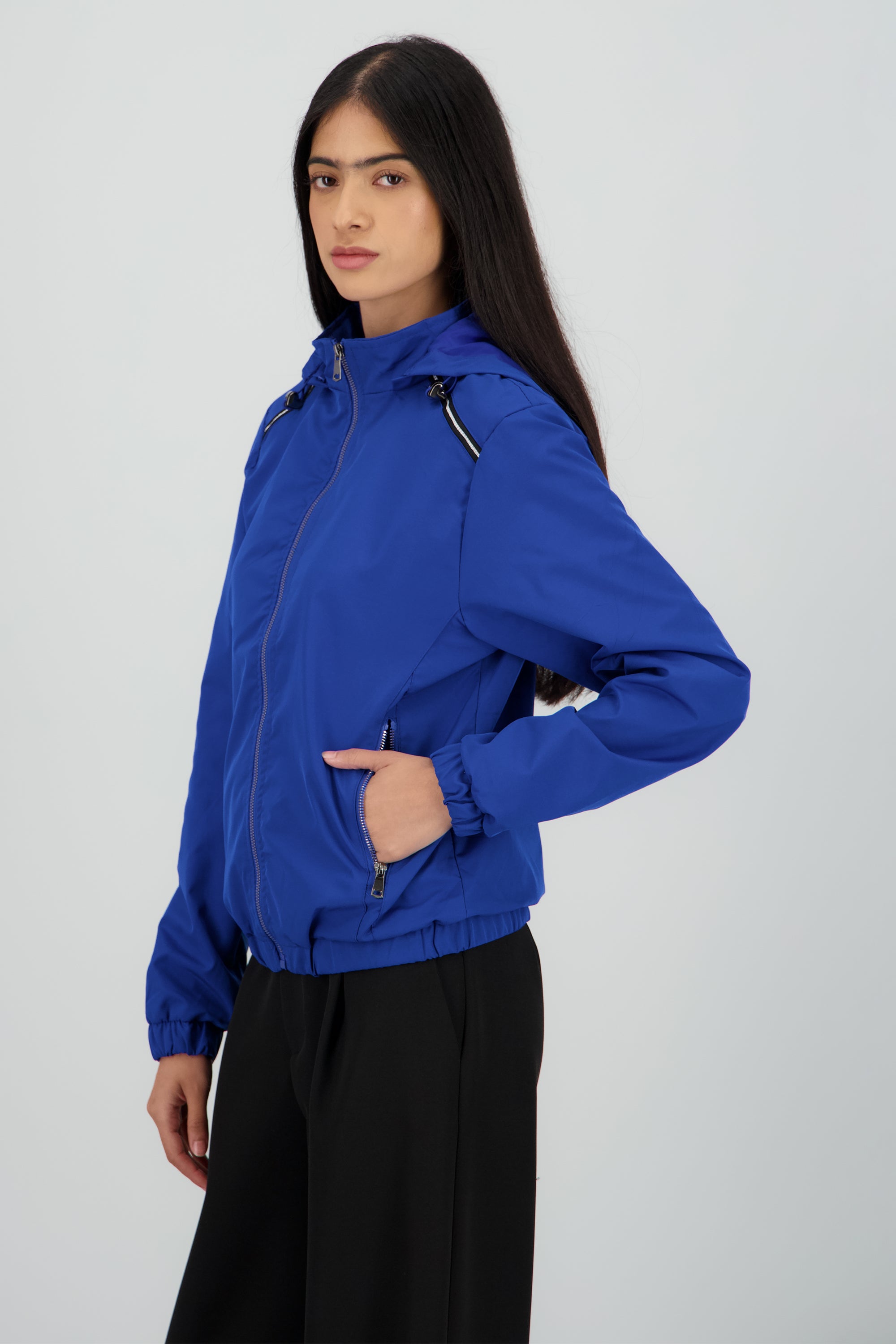ROYAL BLUE