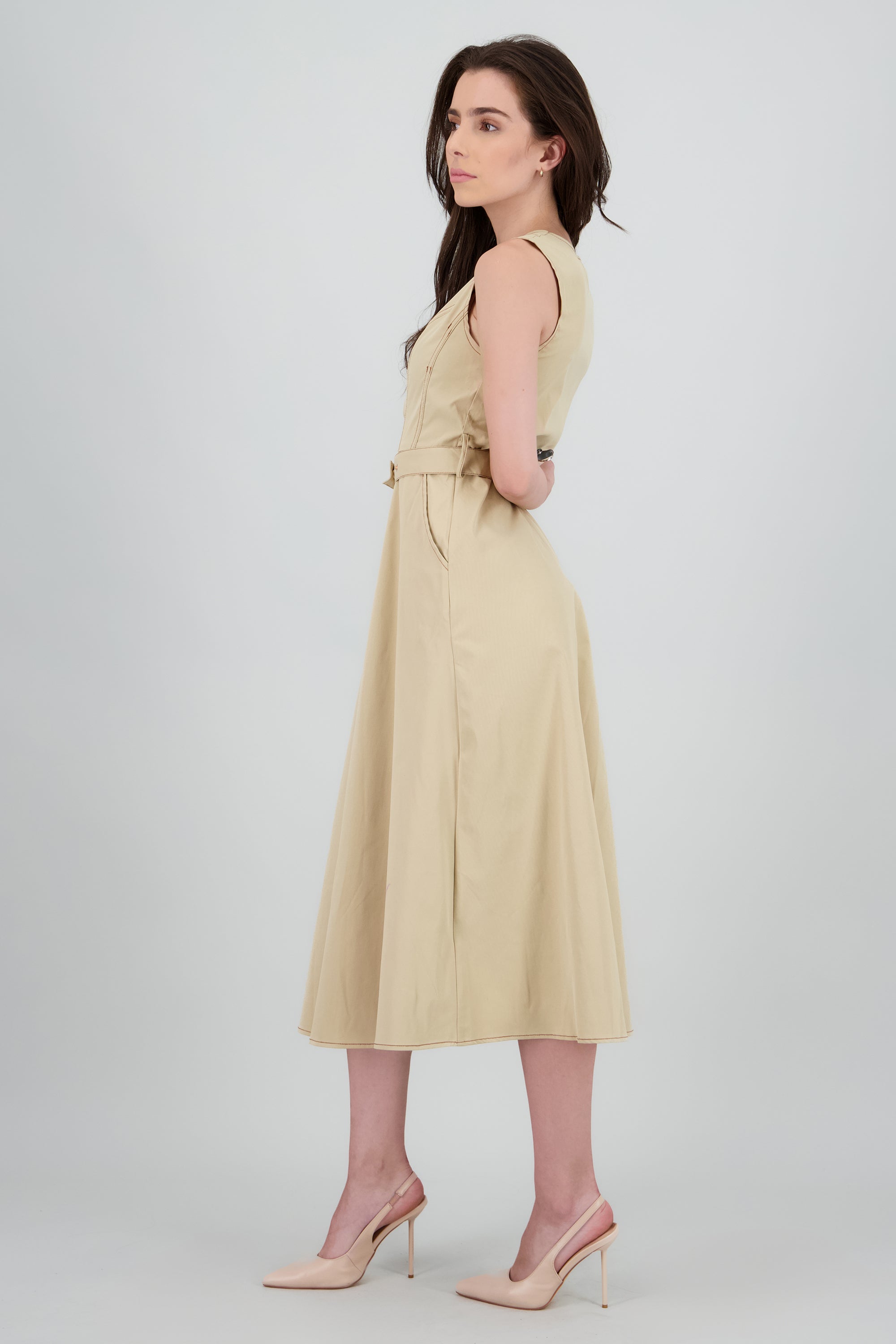 Vestido detalle botones manga corta KHAKI