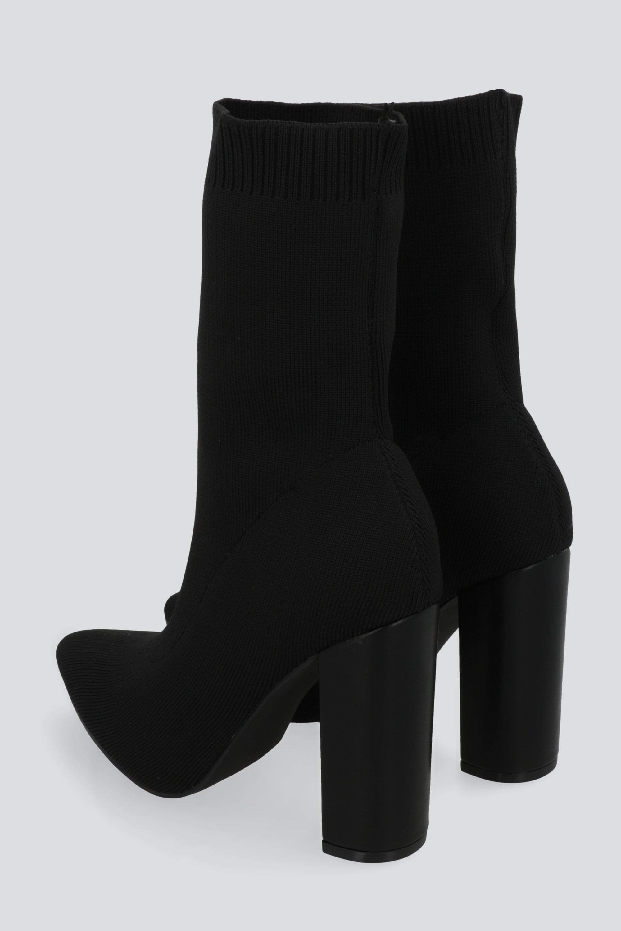 Botin midi puntal tejido NEGRO
