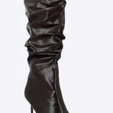 Bota alta pointy slouchy