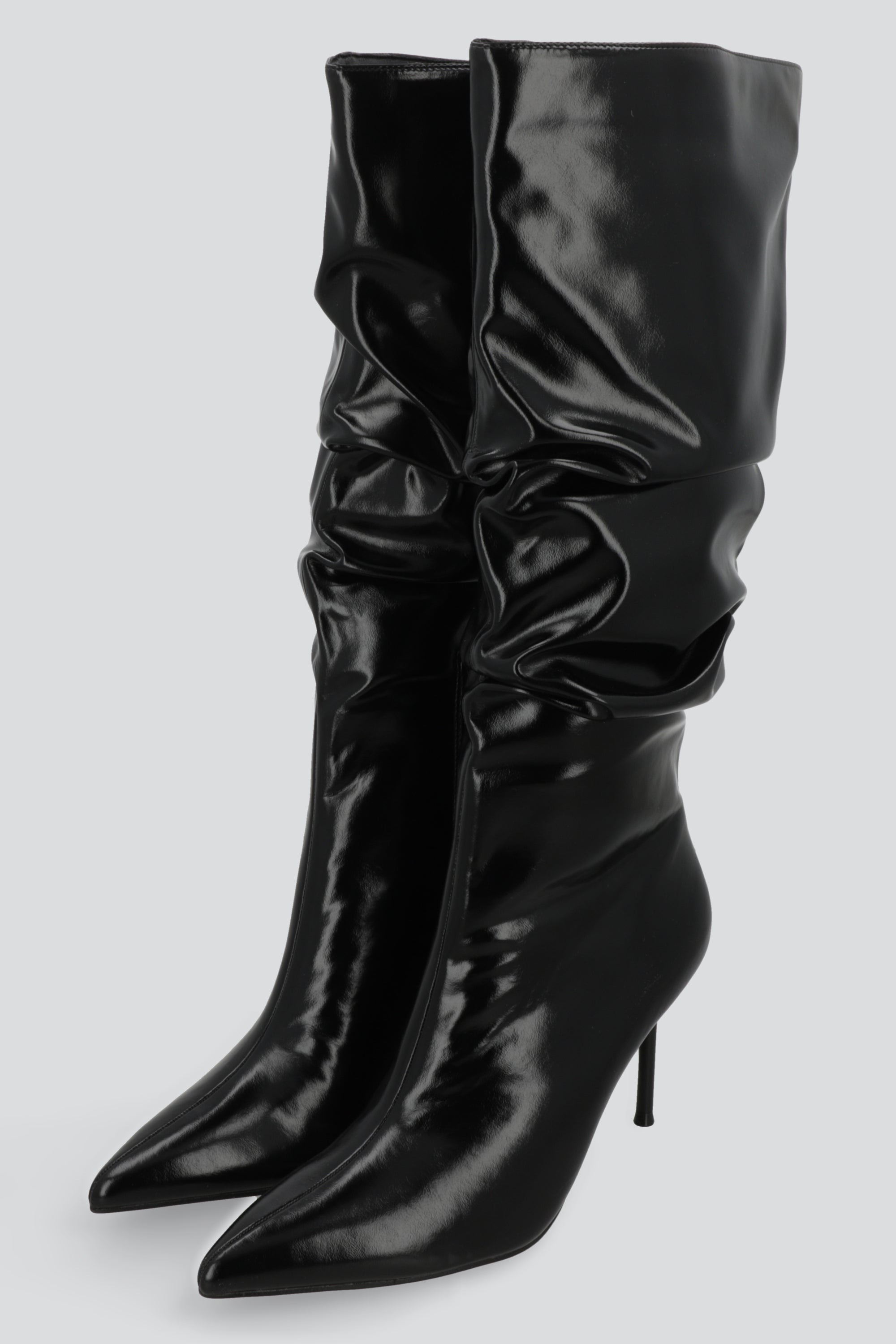 Bota alta pointy slouchy NEGRO