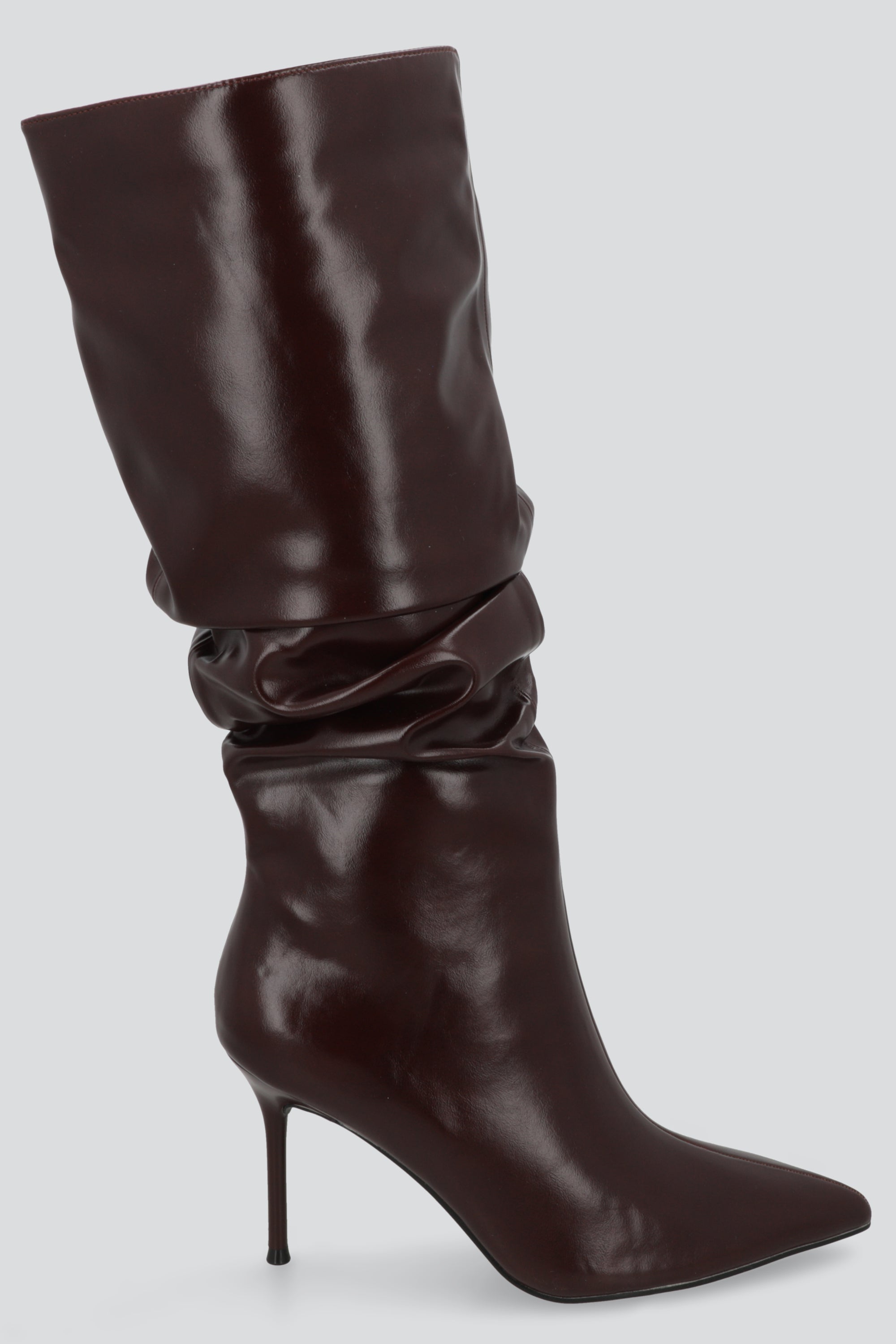 Bota alta pointy slouchy VINO