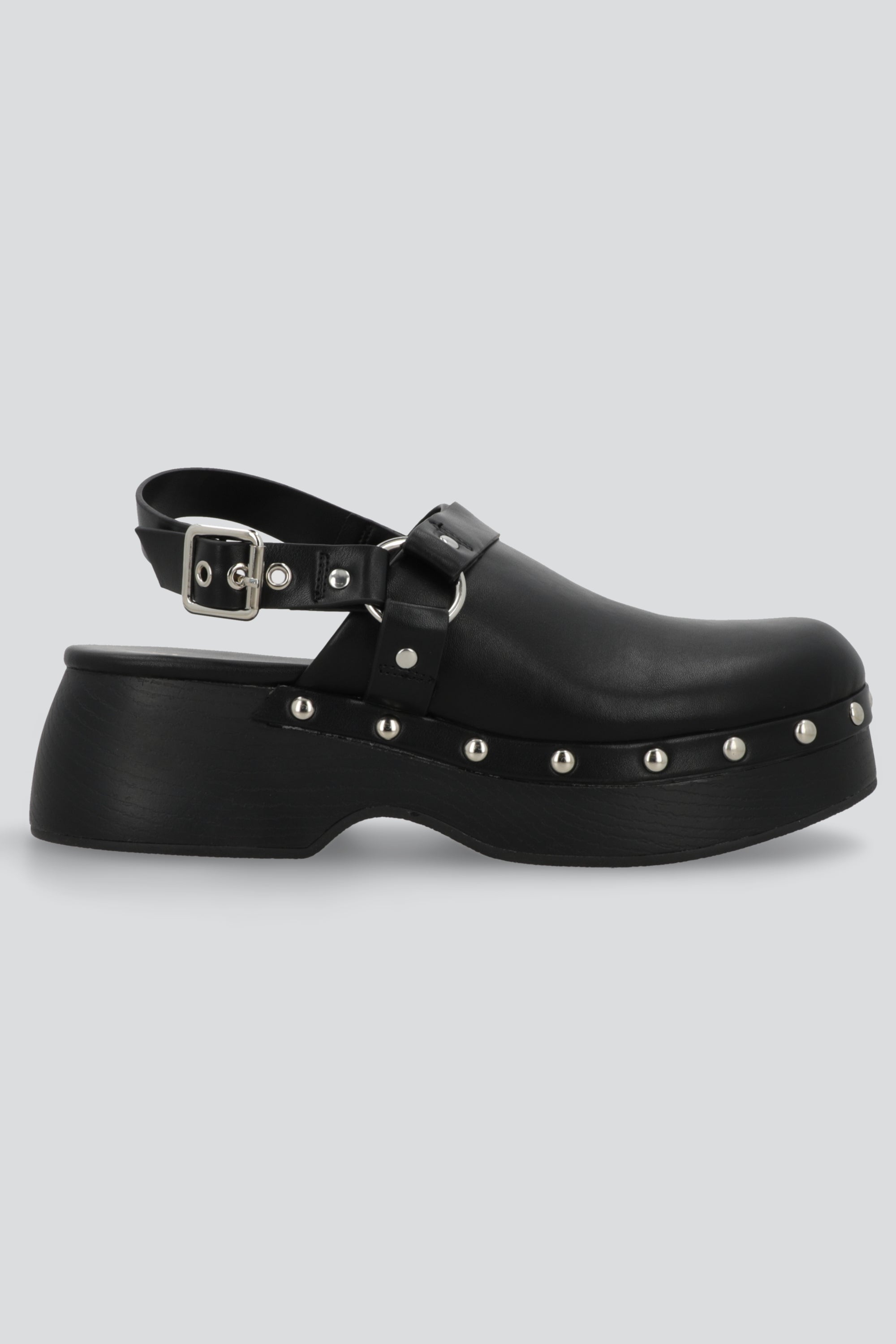 Zueco hebilla circular plataforma NEGRO