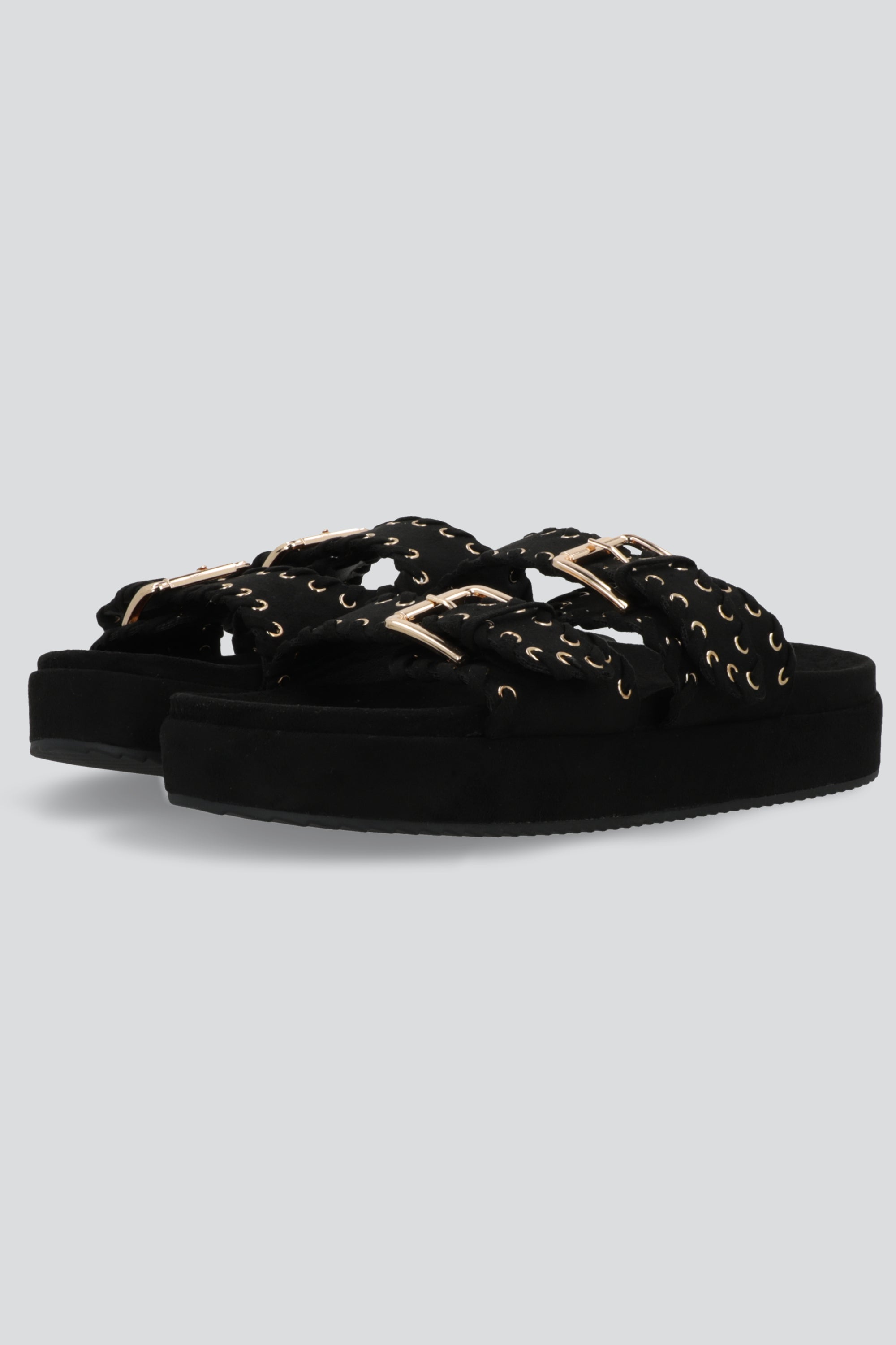 Sandalia plataforma studs y hebillas NEGRO
