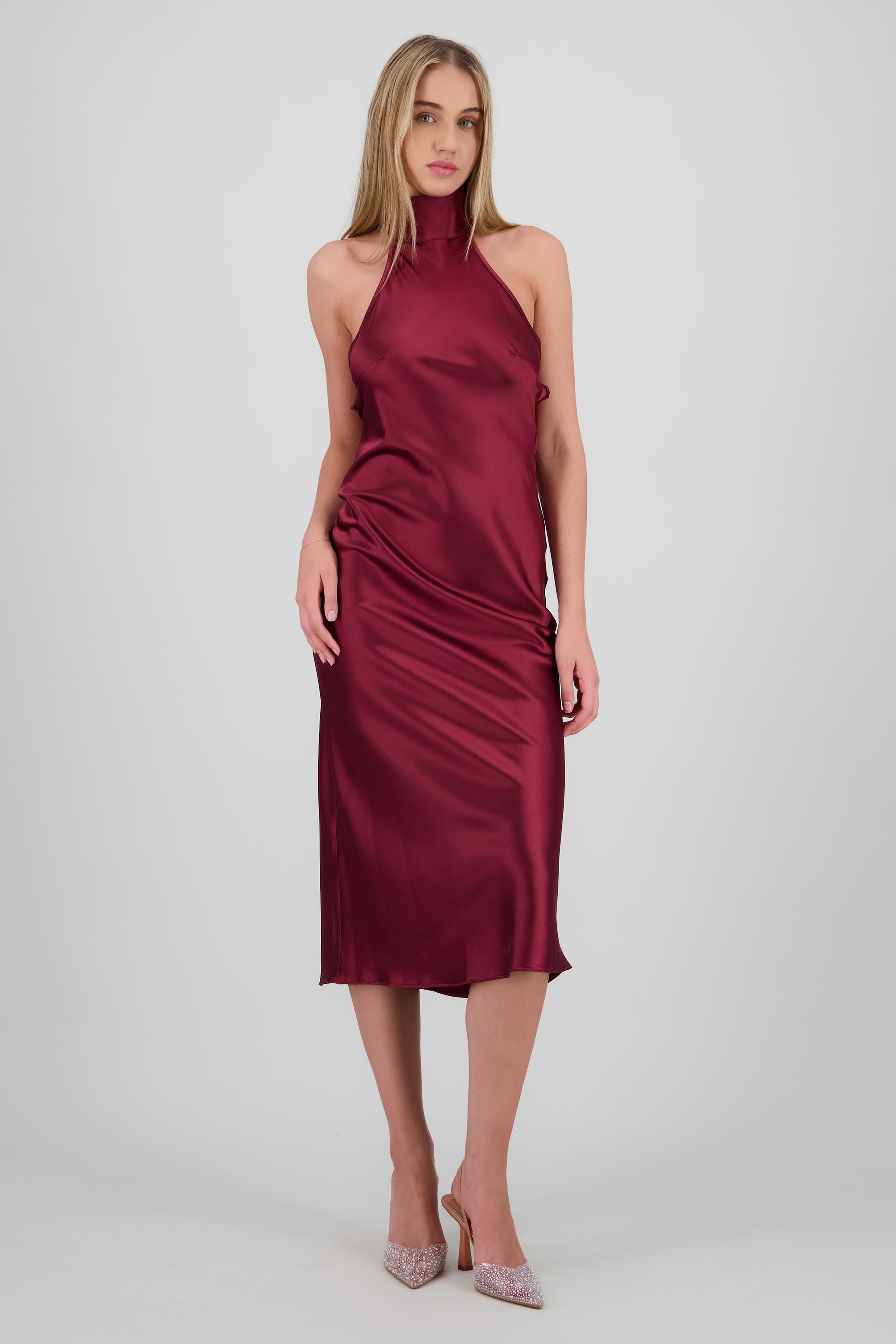 Tacon pointy transparente brillos y perlas NUDE