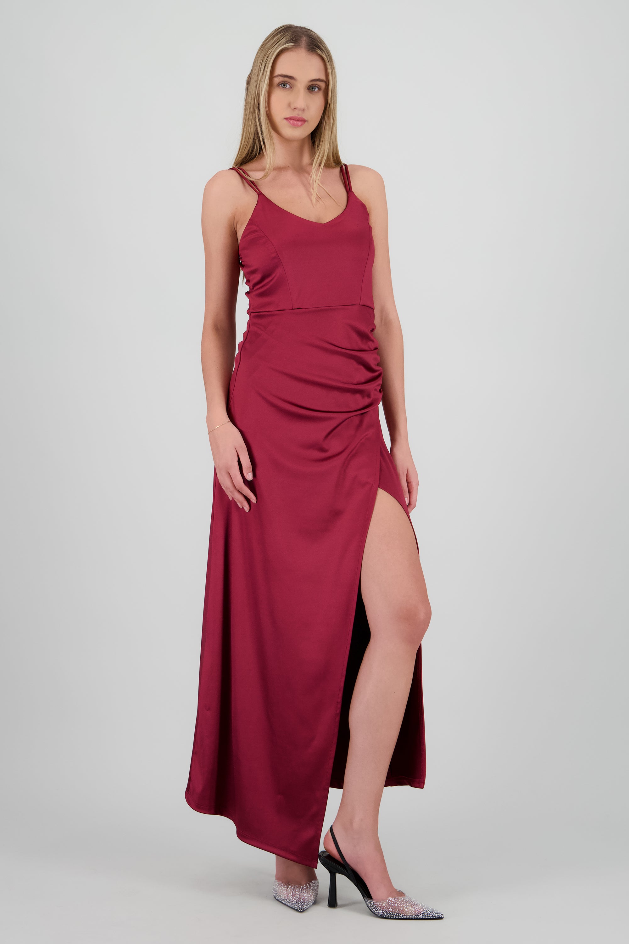 Tacon pointy transparente brillos y perlas NEGRO