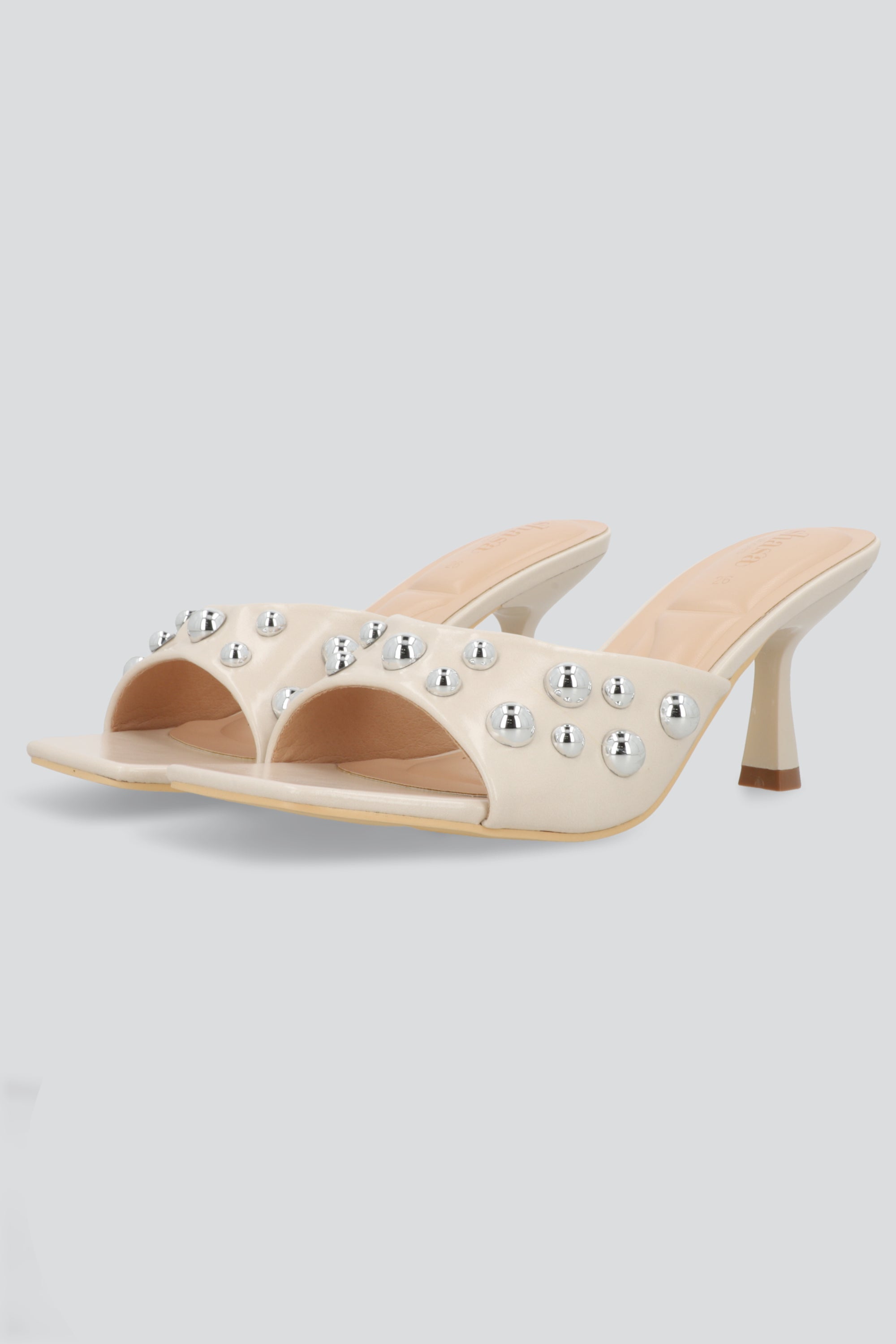 Tacon pepe toe studs 3D HUESO