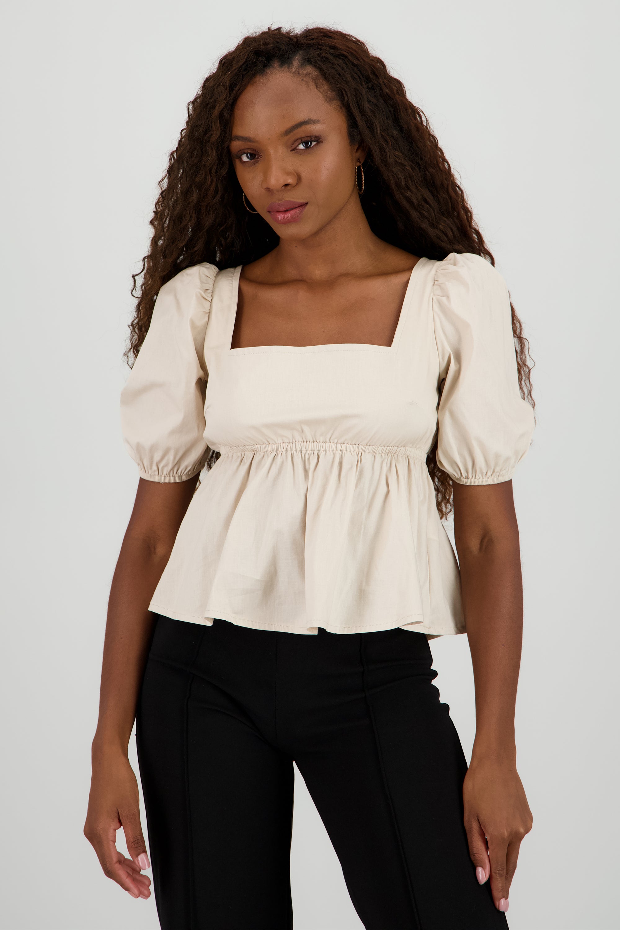 Blusa manga abullonada detalle olan BEIGE