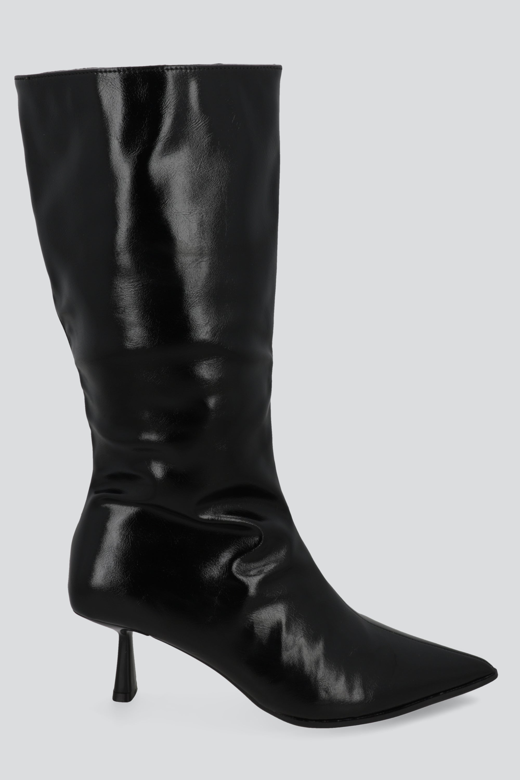 Bota alta pointy tacon puntal NEGRO