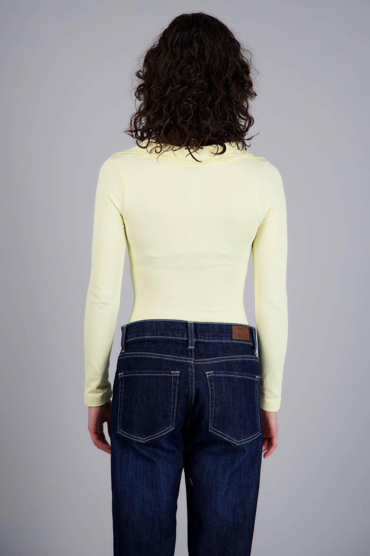 PASTEL YELLOW