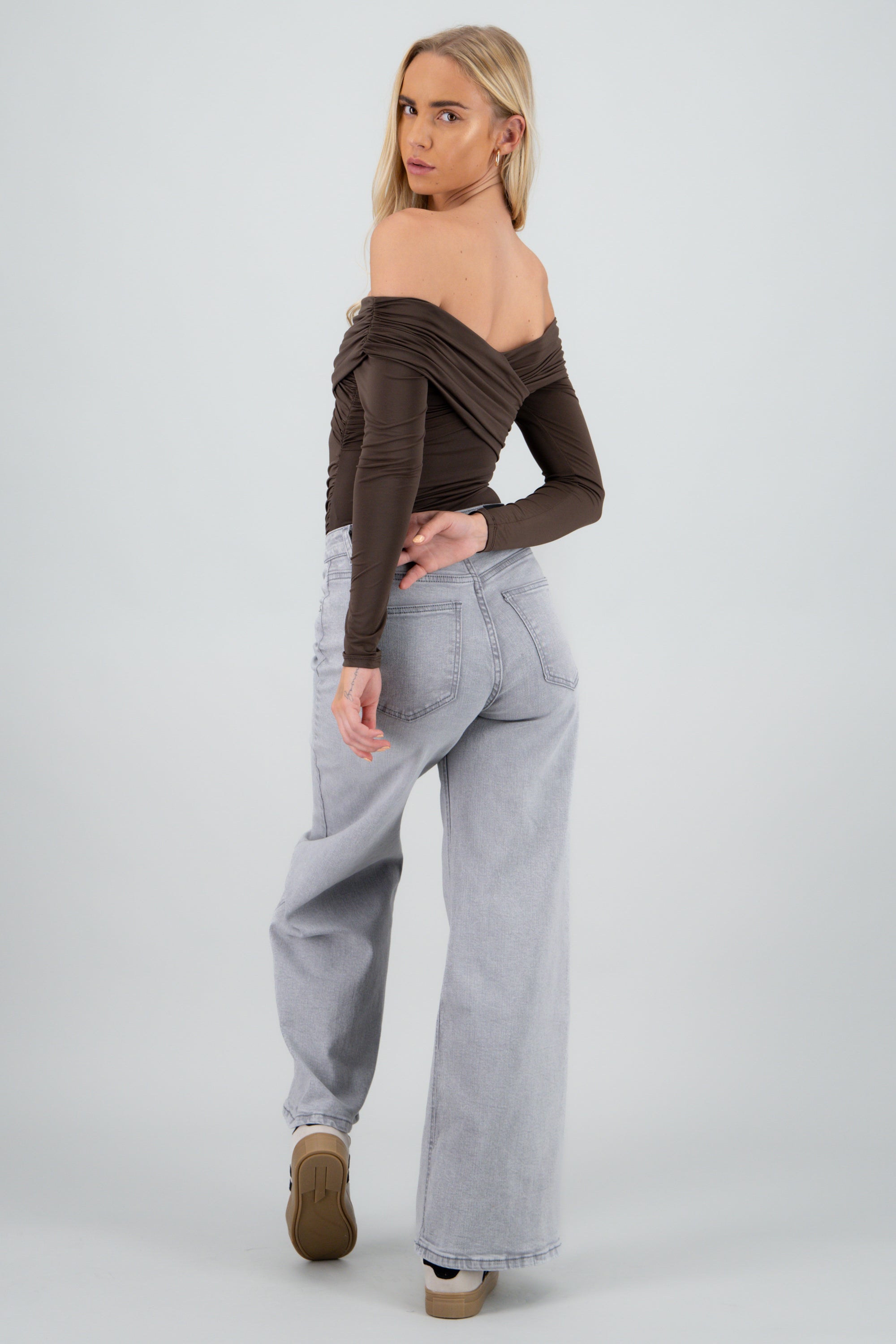 Bodysuit escote drapeado manga larga CHOCOLATE