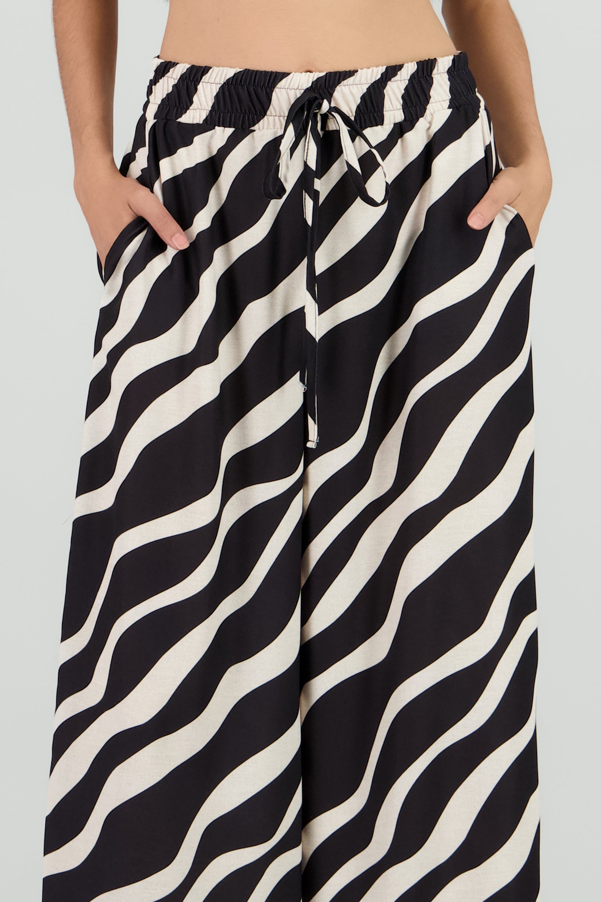 Pantalones estampado tropical jareta NEGRO COMBO