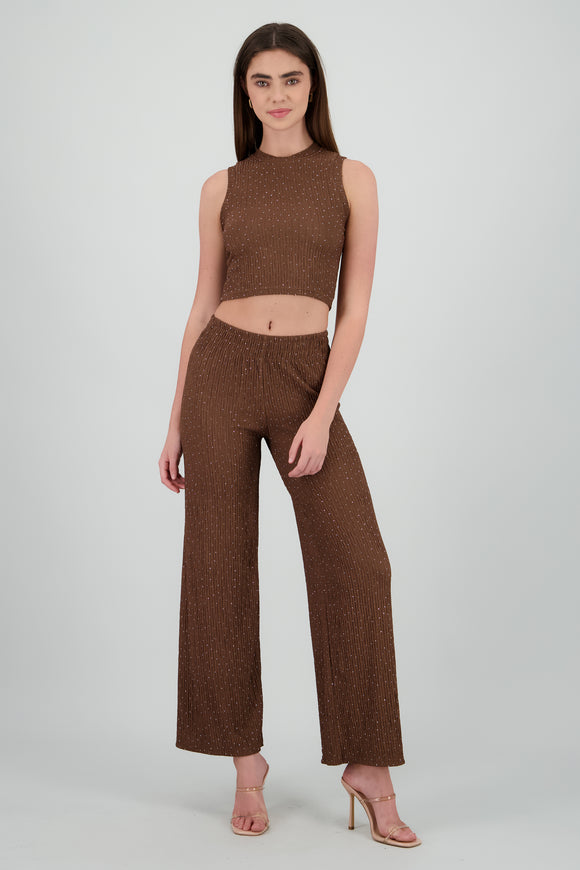 DARK BROWN