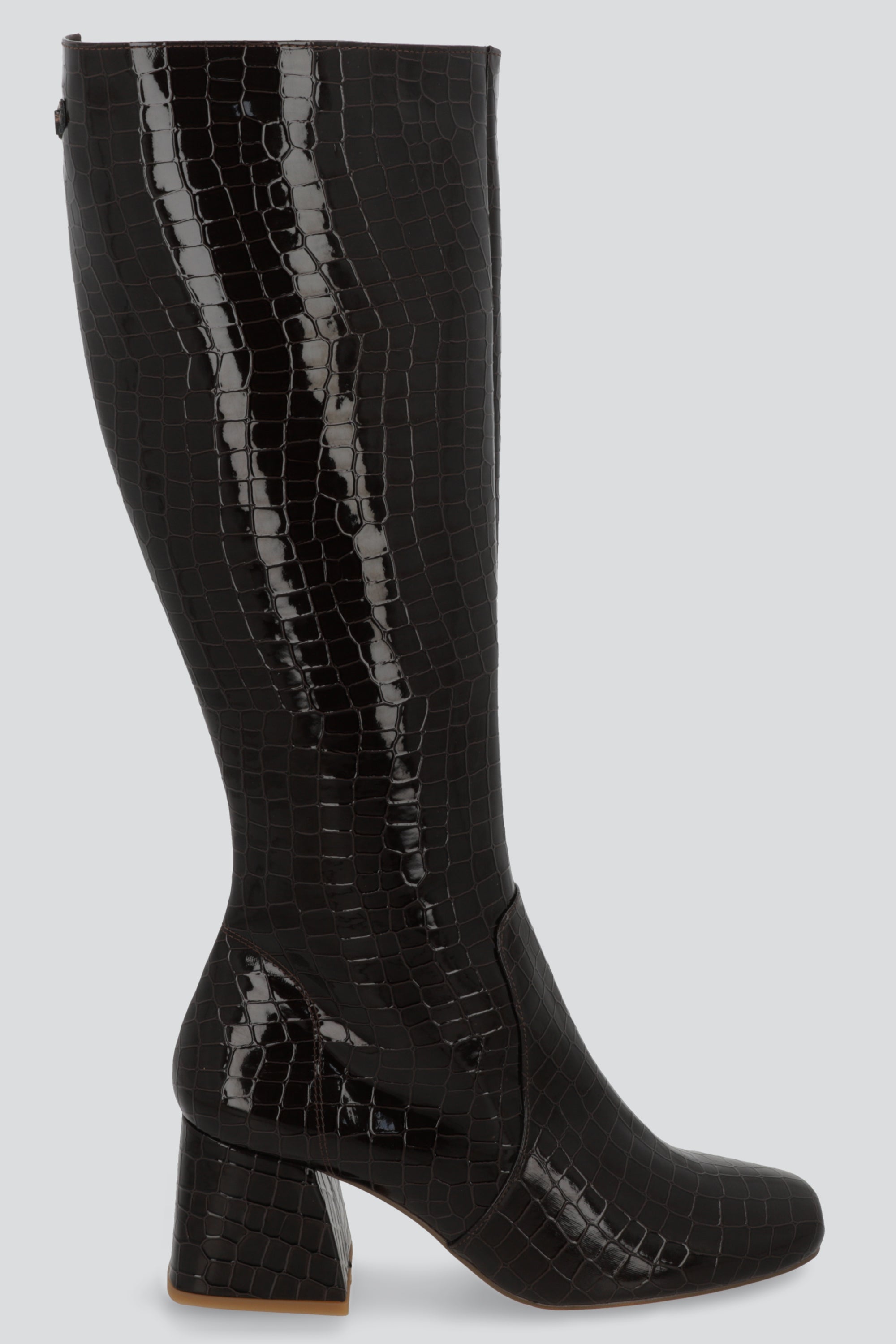 Bota larga punta cuadrada tacon ancho CAFE