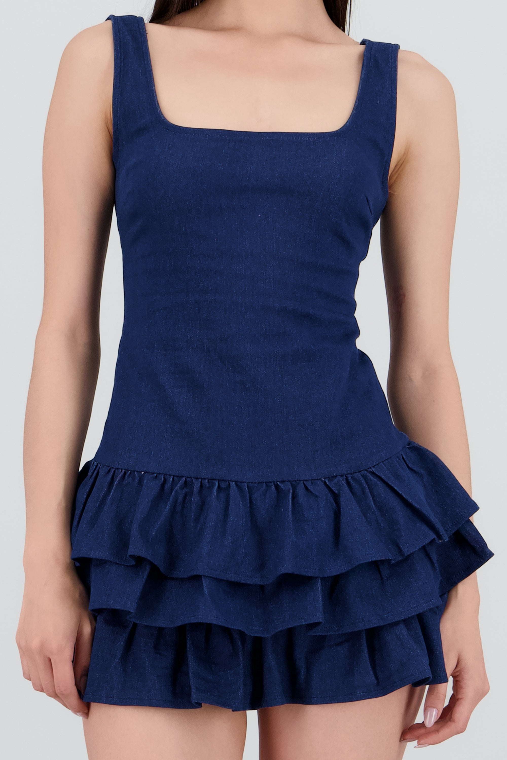 Vestido denim con olanes DARK WASH