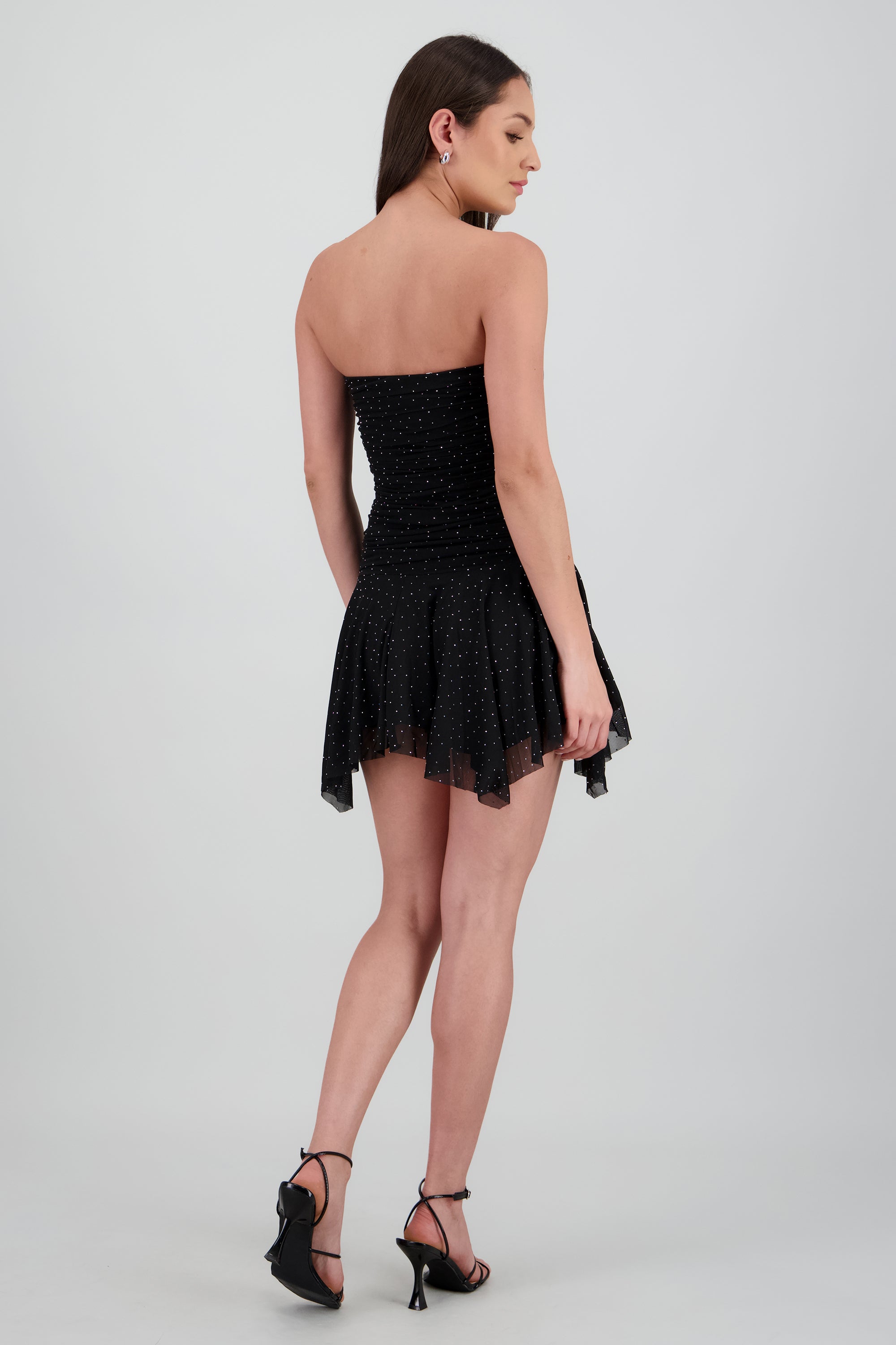 Vestido bandeau asimetrico con aplicacion brillos NEGRO
