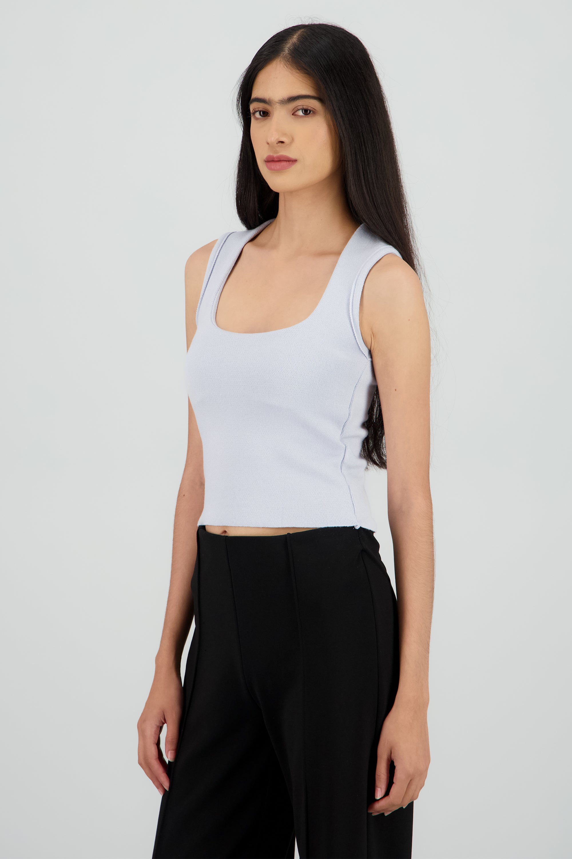 Top escote cuadrado tirante AZUL PASTEL