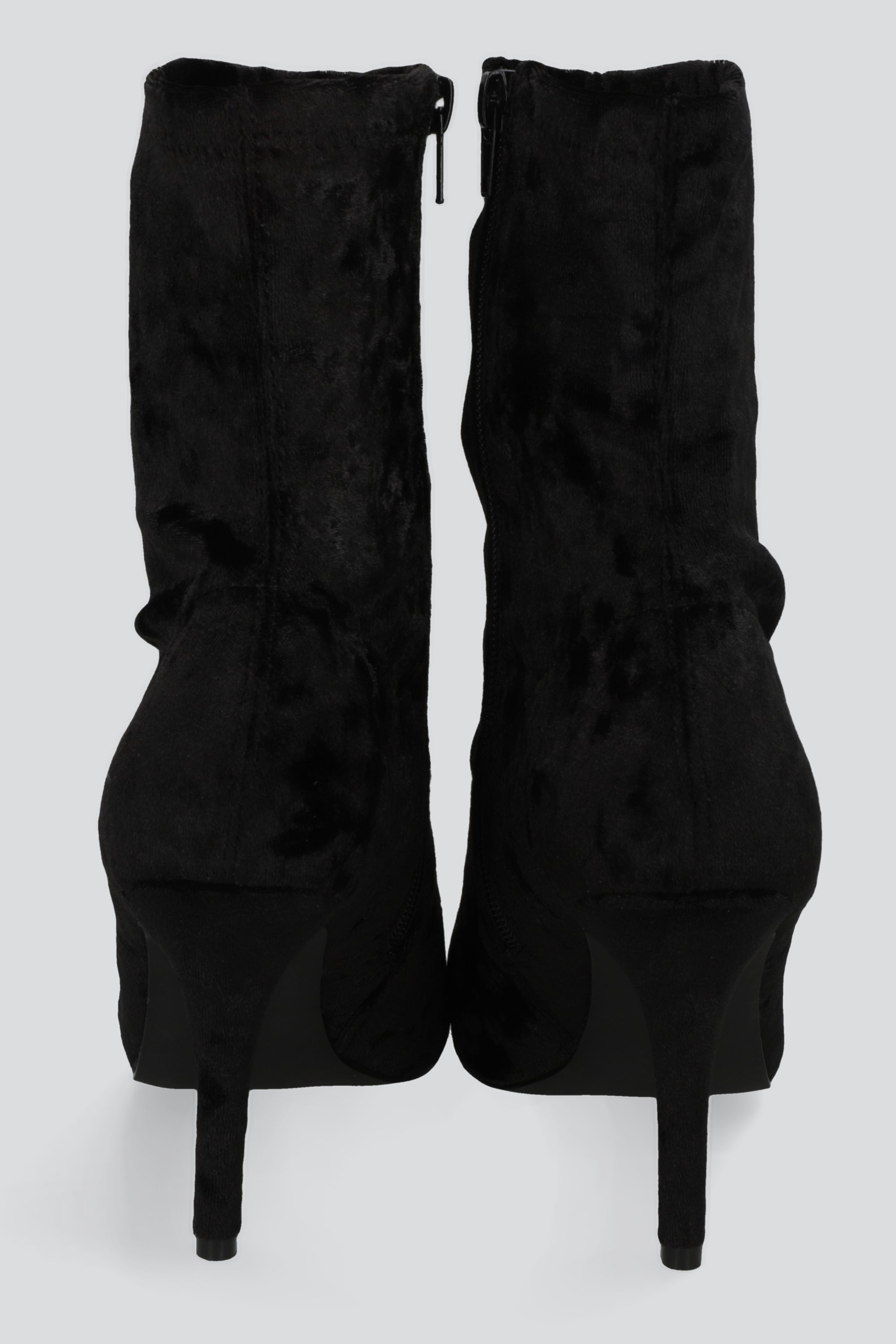 Botin pointy tacon alto terciopelo NEGRO