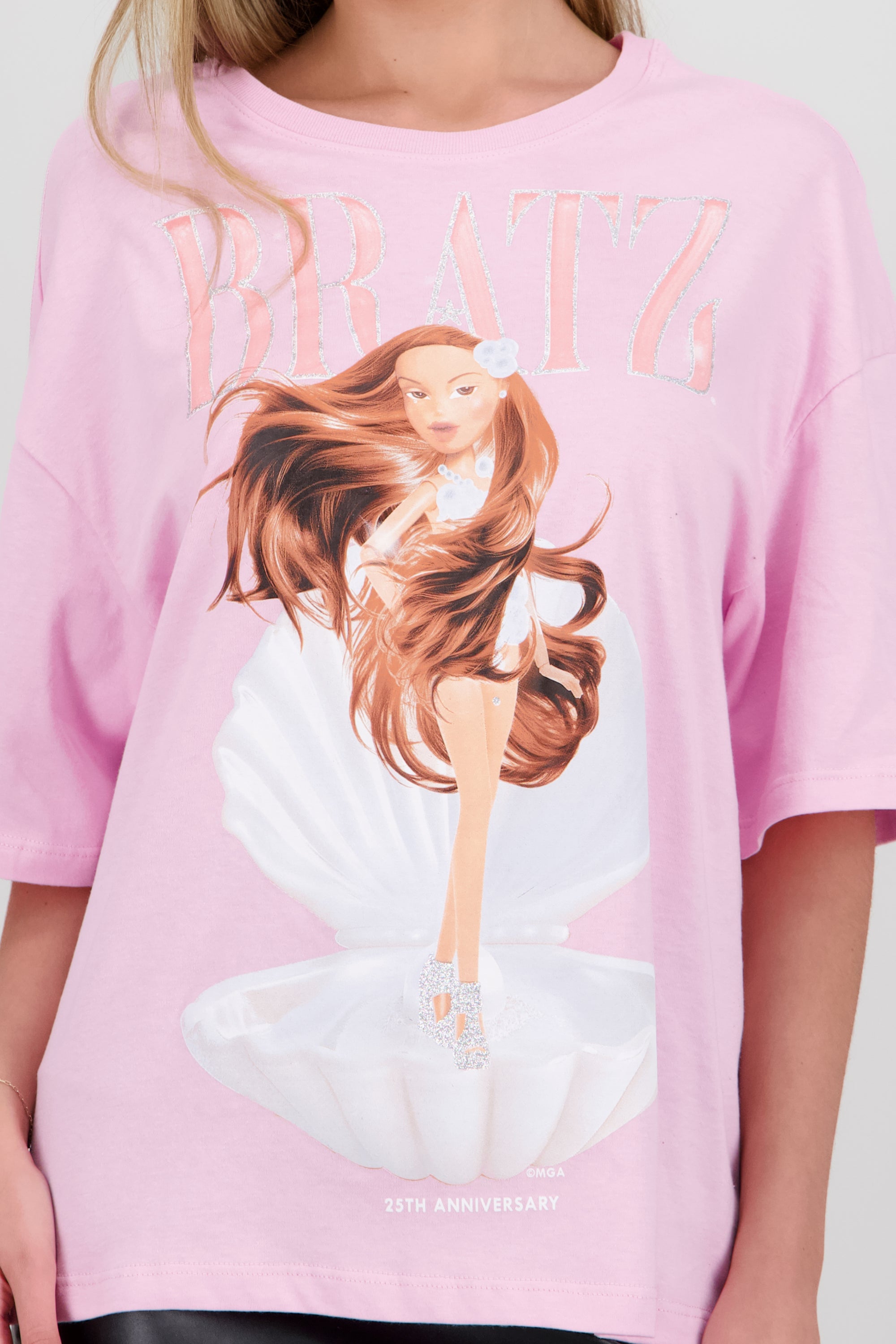 Playera Bratz venus ROSA PASTEL