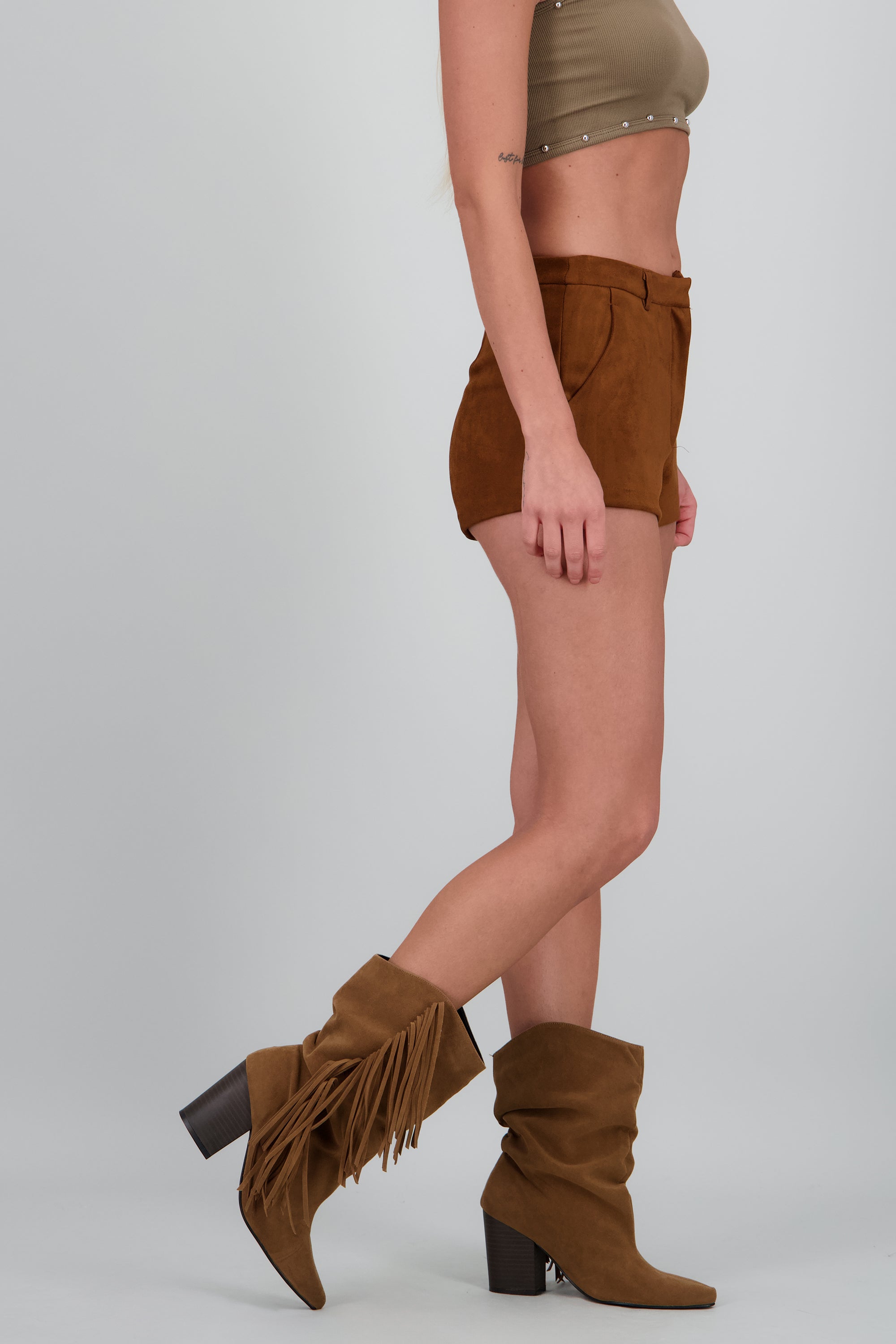 Botin tacon alto flecos CAMELLO