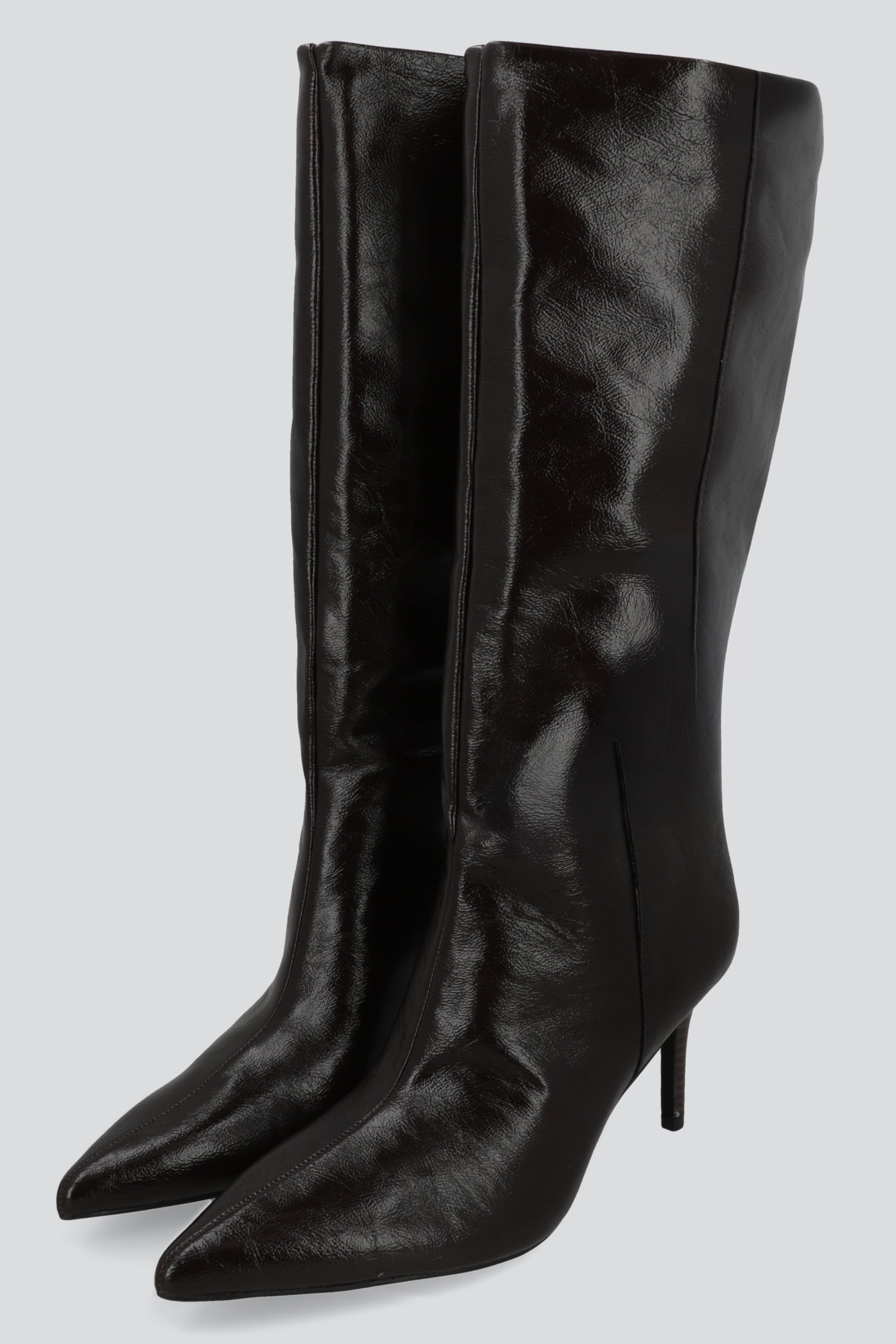 Bota alta pointy tacon kitten CIRUELA