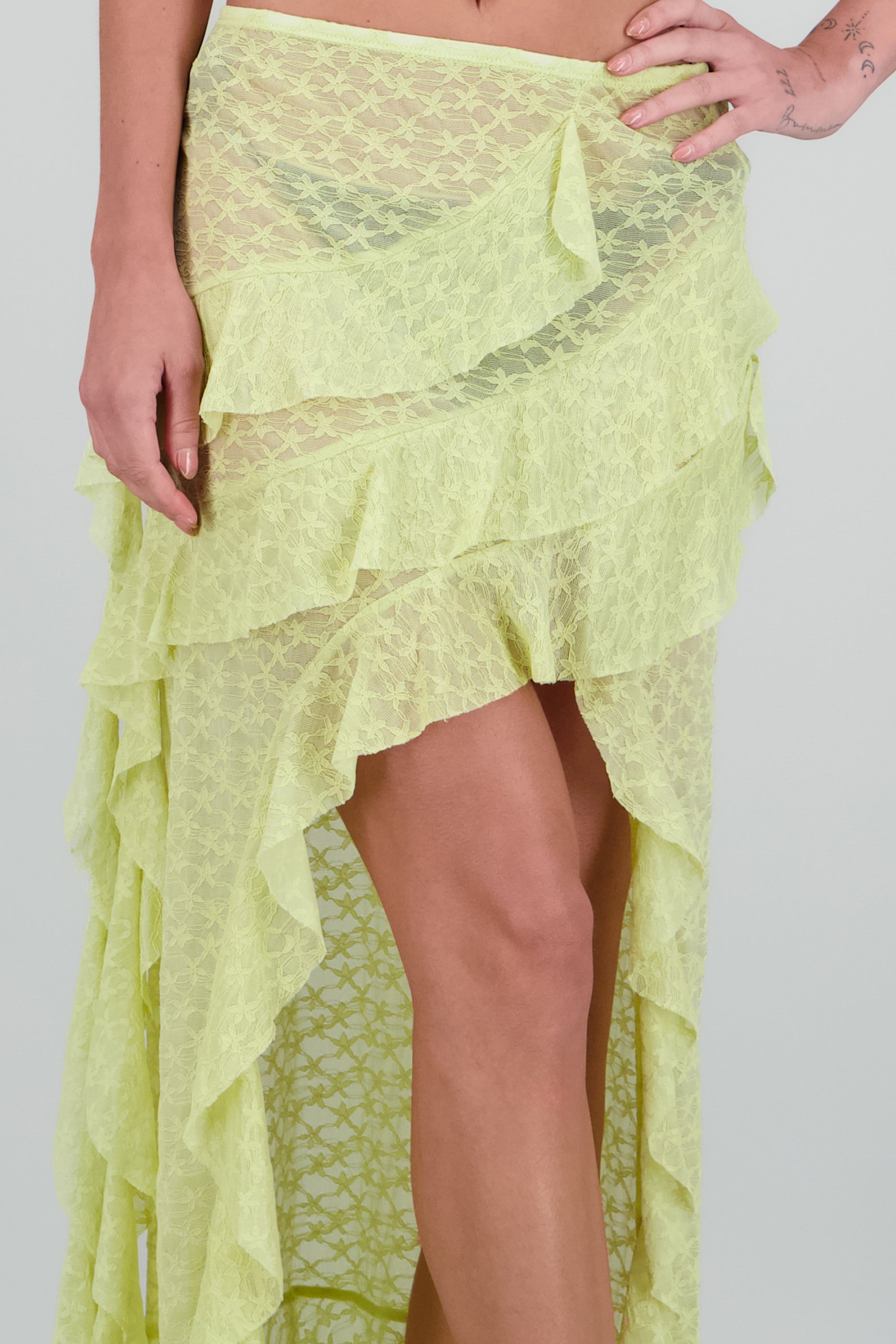 Salida olanes encaje asimentrica VERDE CLARO