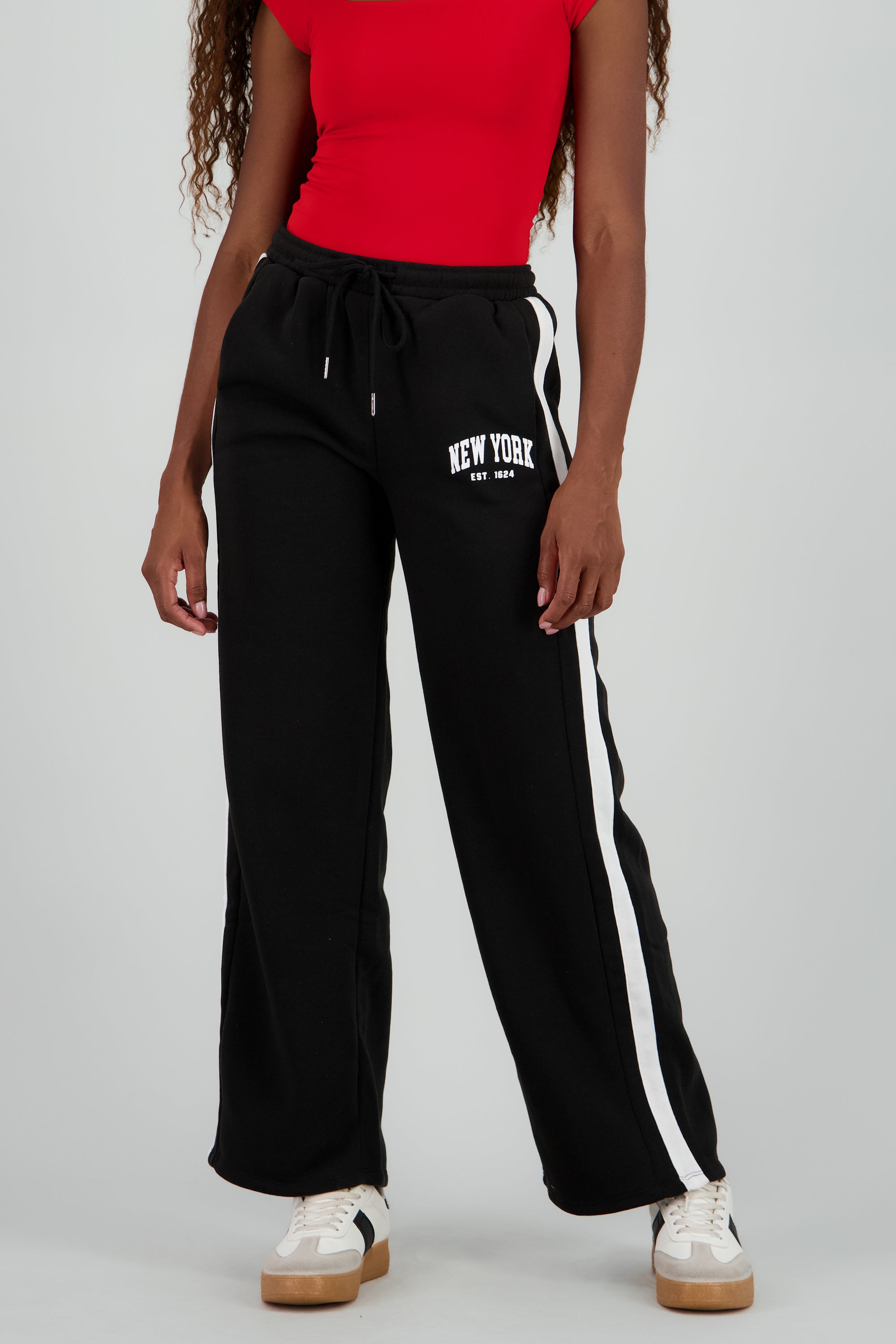 BLACK COMBO