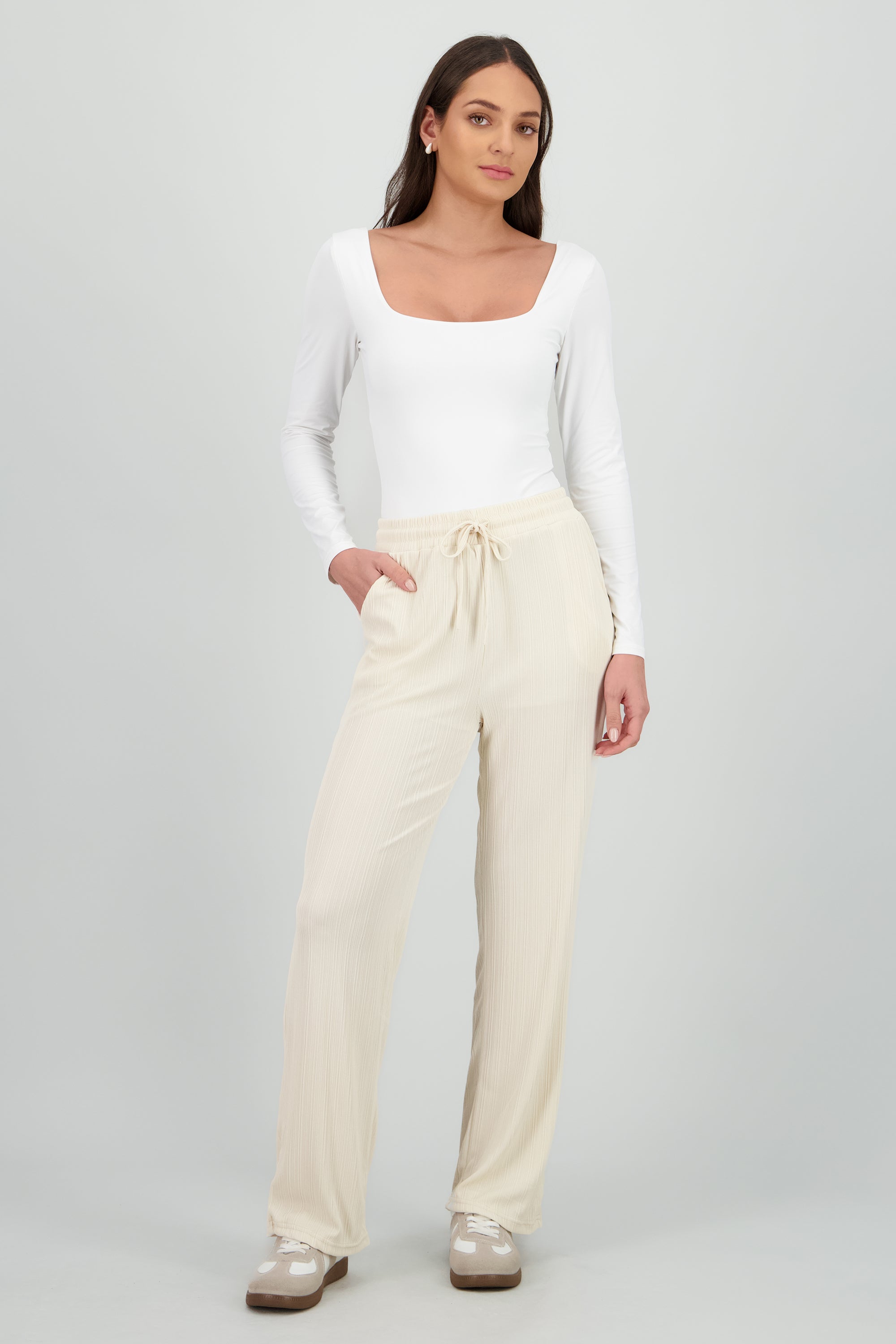 Pantalon straight rib textura CREMA
